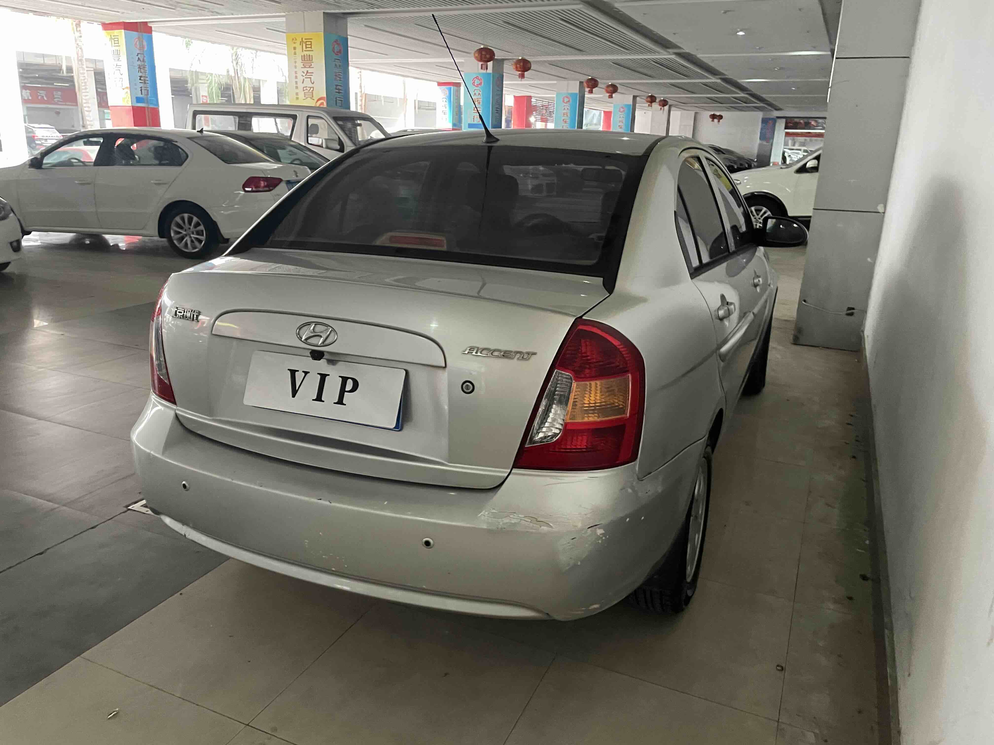 Hyundai Accent 2010 #8 Hyundai Accent 2010 car image #8