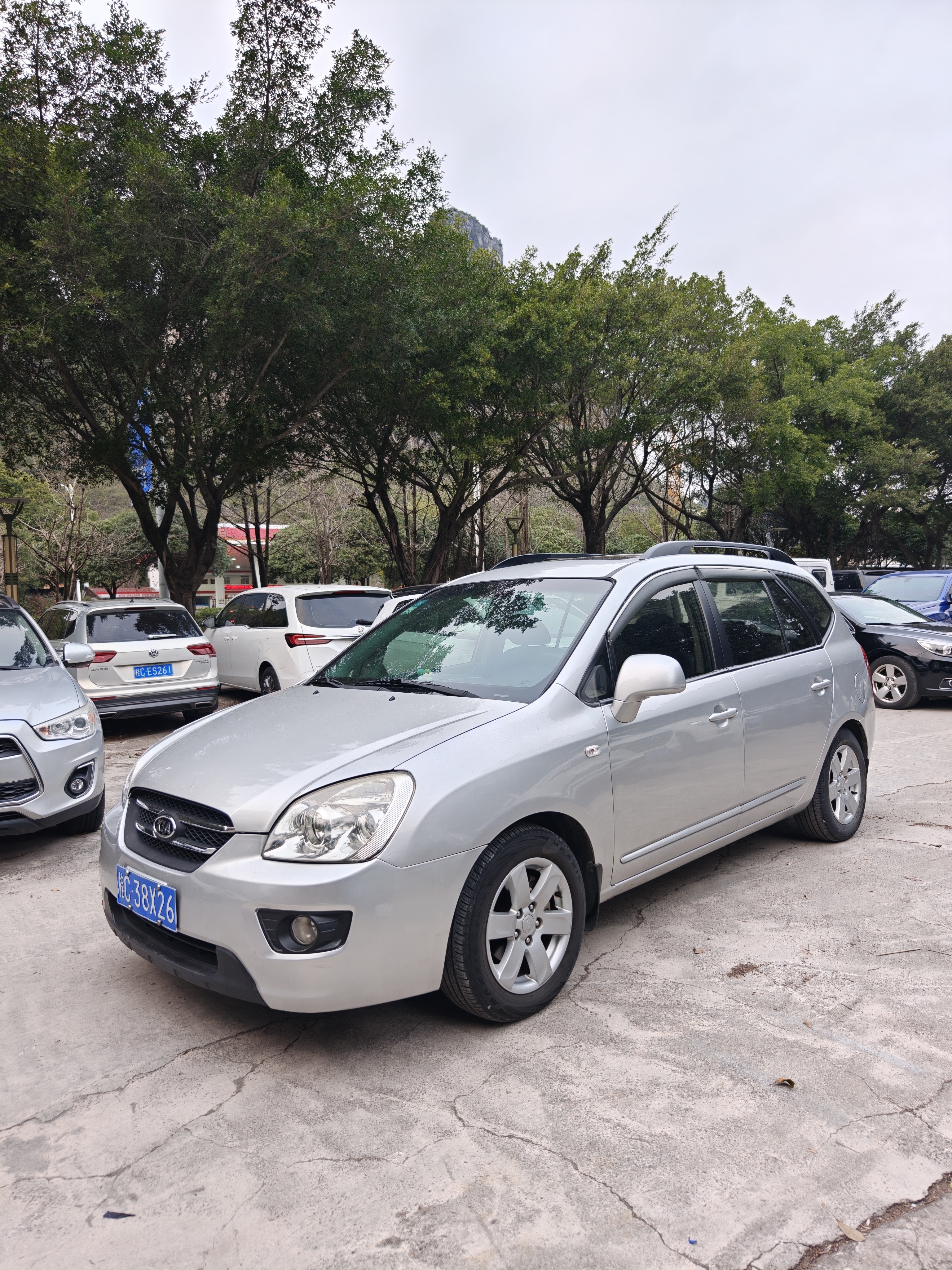 起亚 佳乐 2009 汽车图片 #8