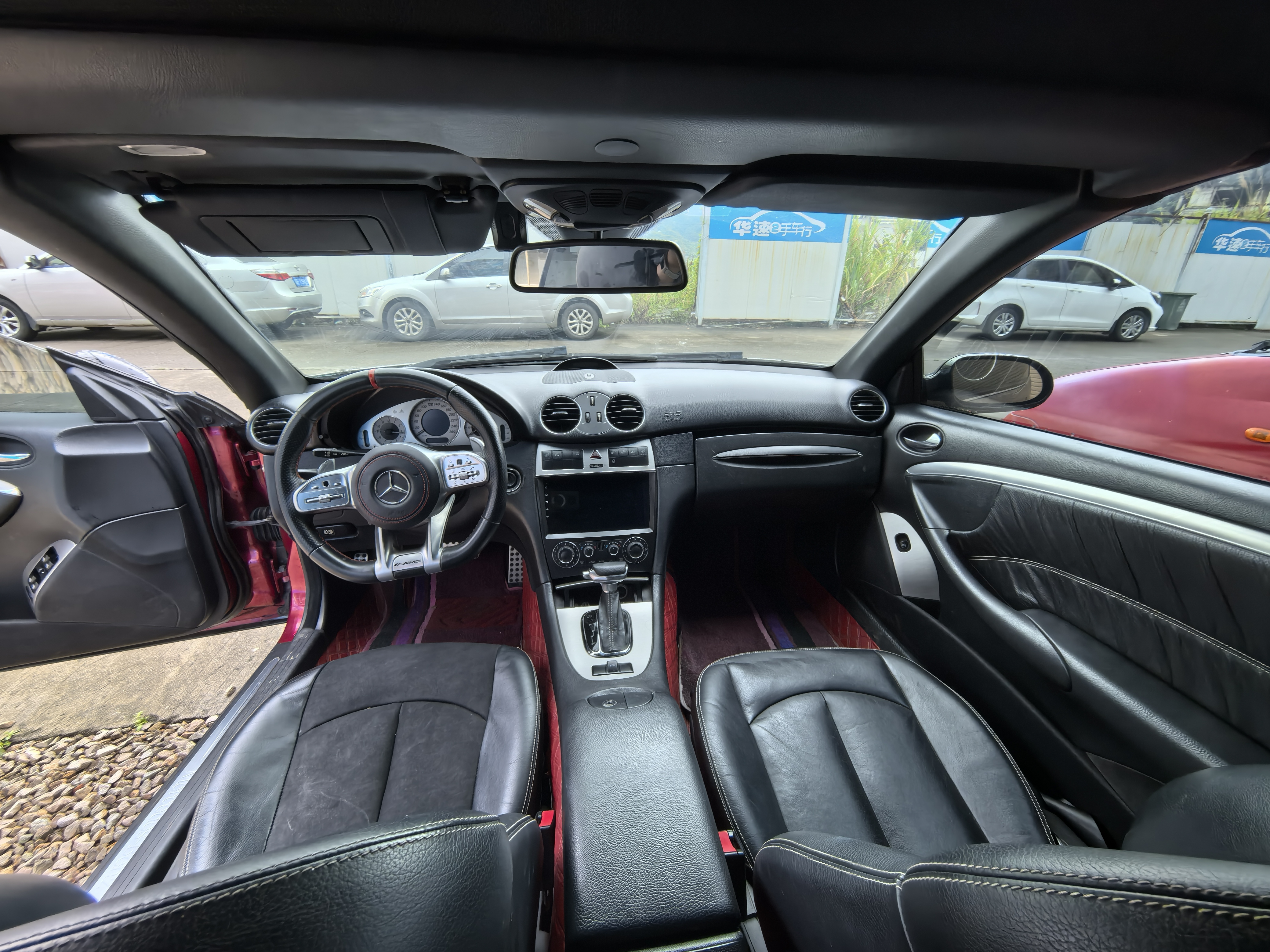 Mercedes-Benz CLK Class 2009 immagine di auto #8