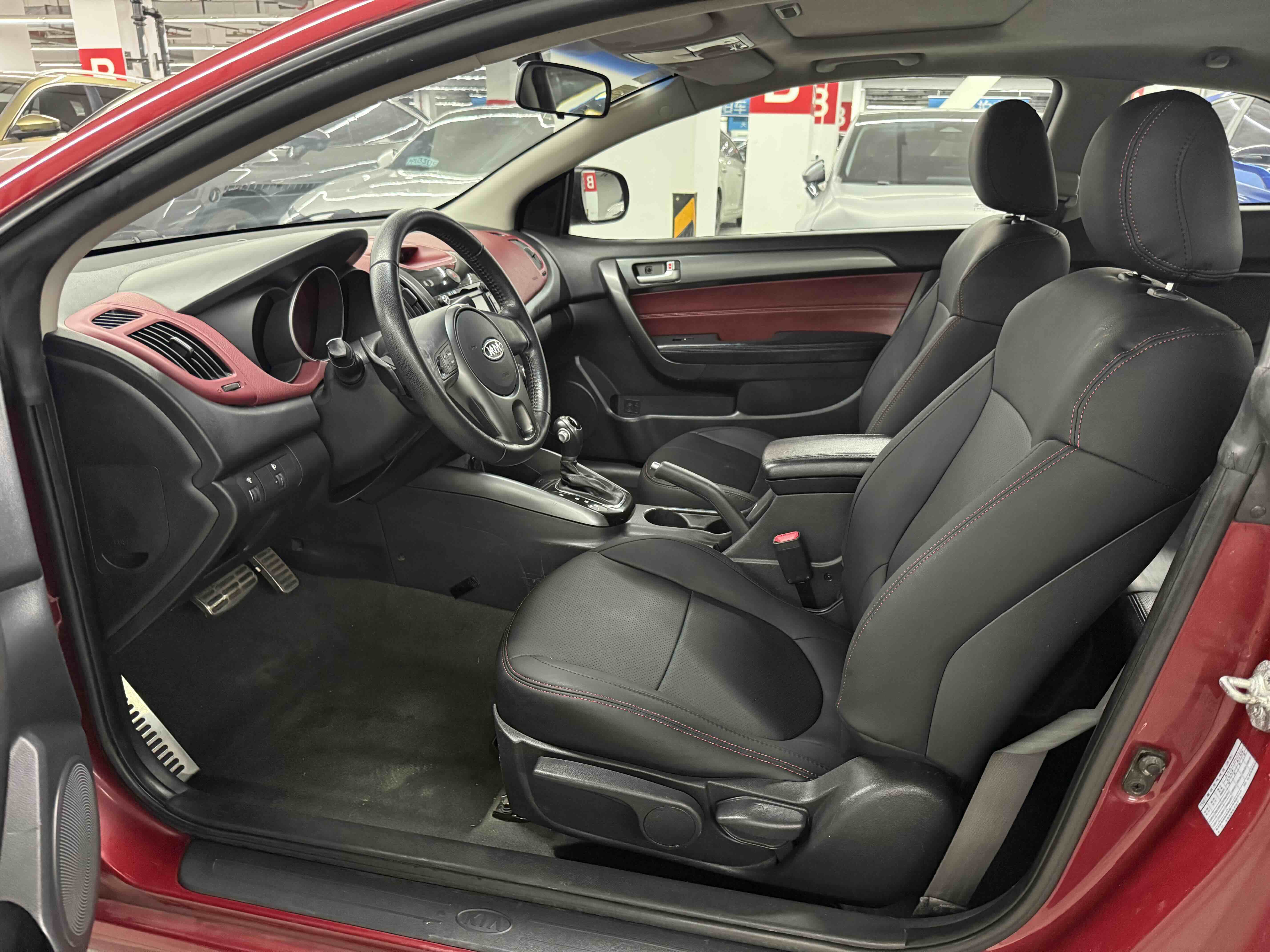 起亚 速迈 2013 汽车图片 #8