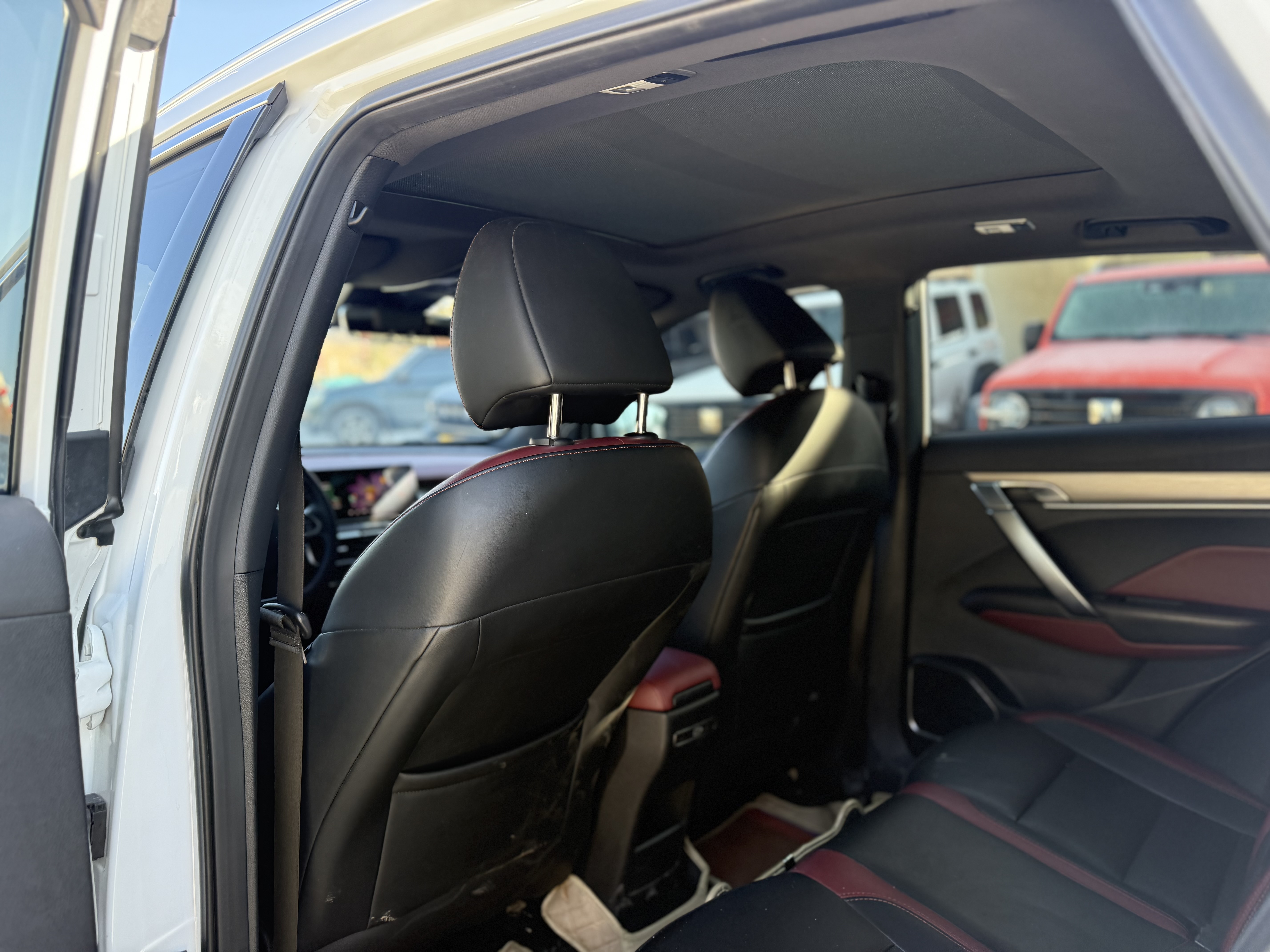 GEELY Coolray 2019 #8 GEELY Coolray 2019 car image #8