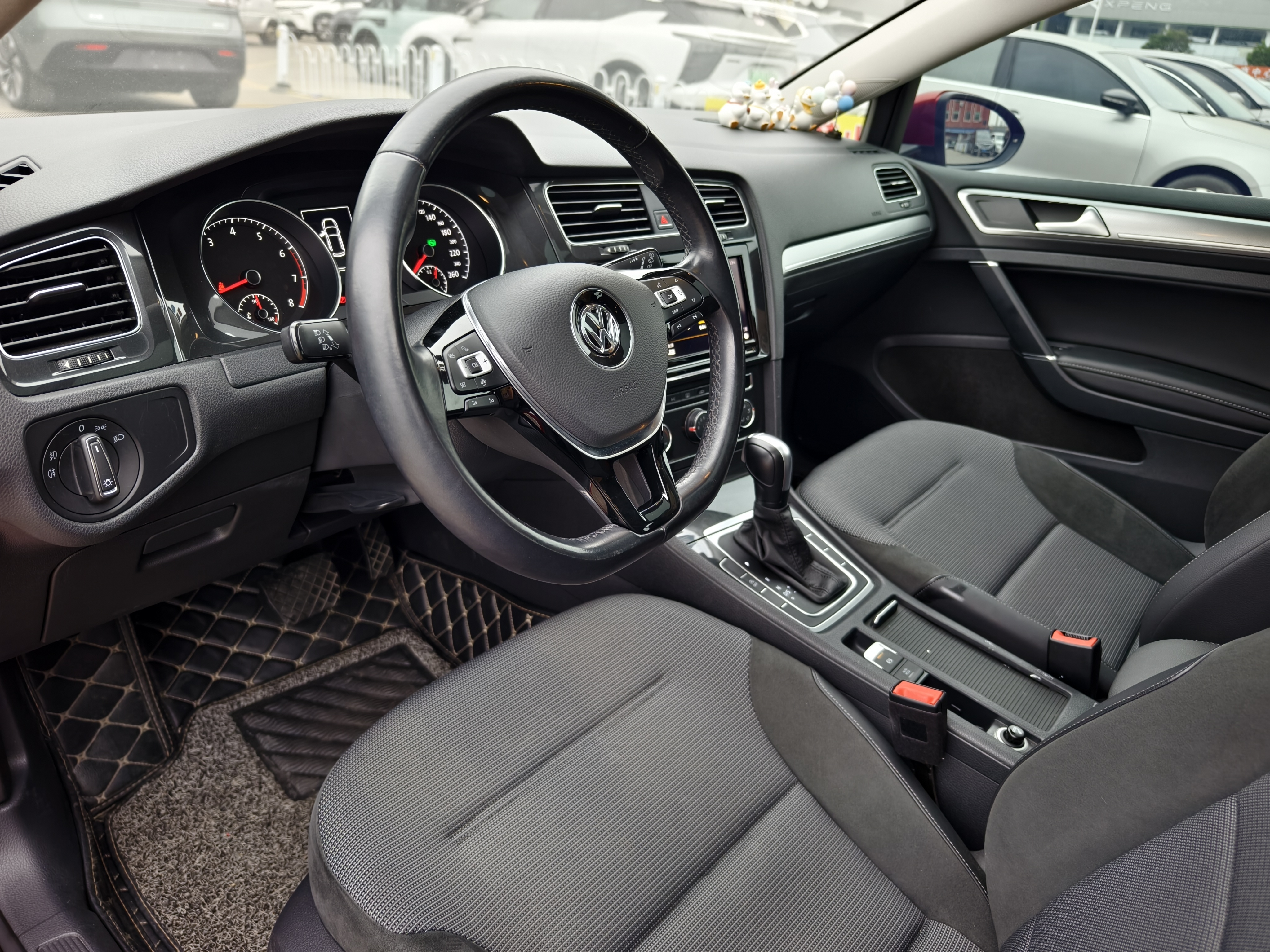 Volkswagen Golf 2019 #8 Volkswagen Golf 2019 car image #8