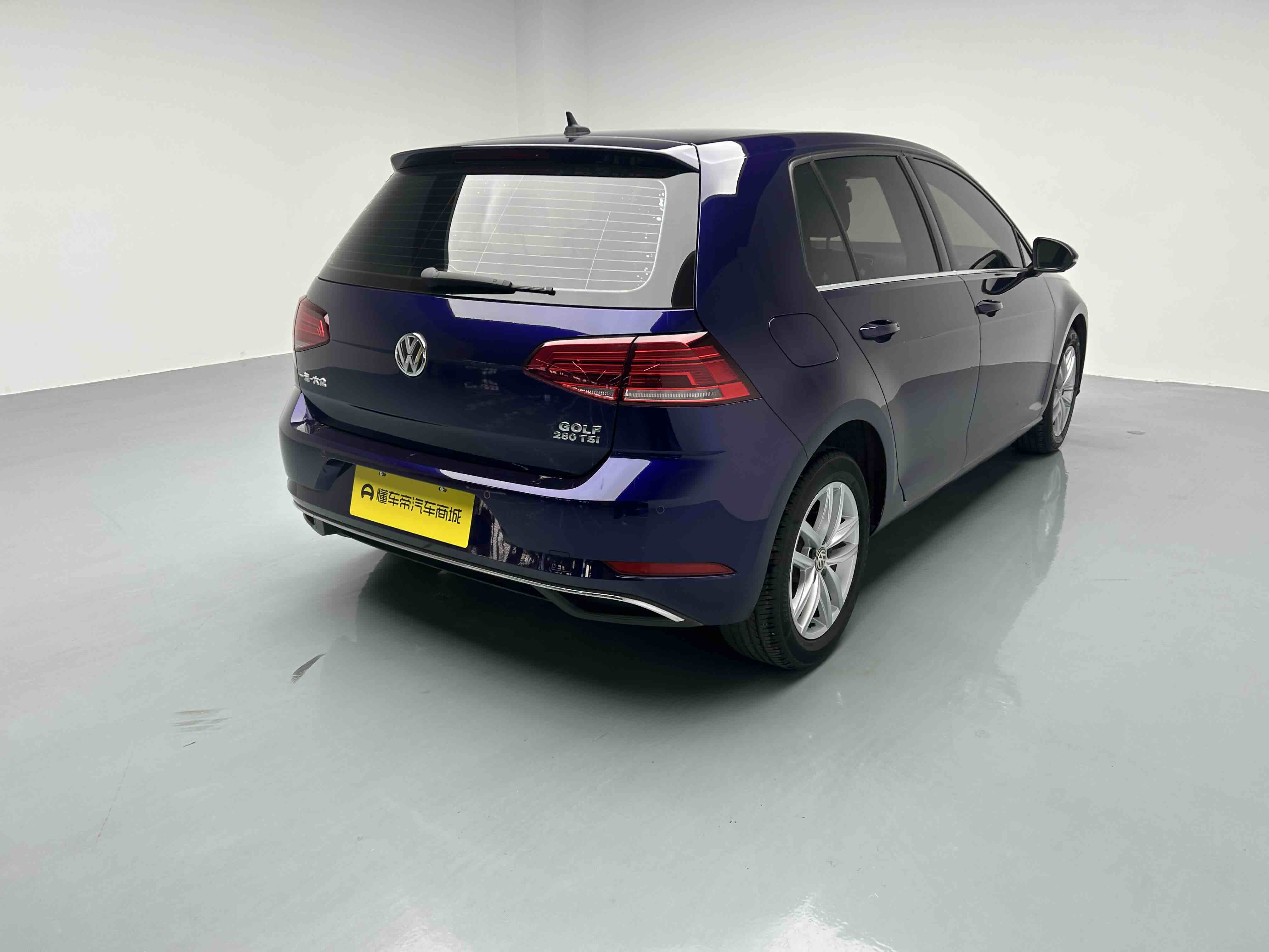 Volkswagen Golf 2019 #8 Volkswagen Golf 2019 car image #8