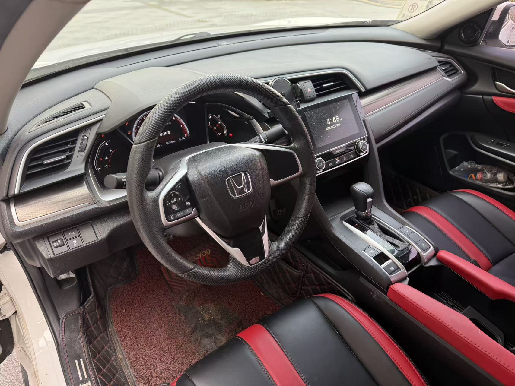 Honda Civic 2019 #8 Honda Civic 2019 car image #8