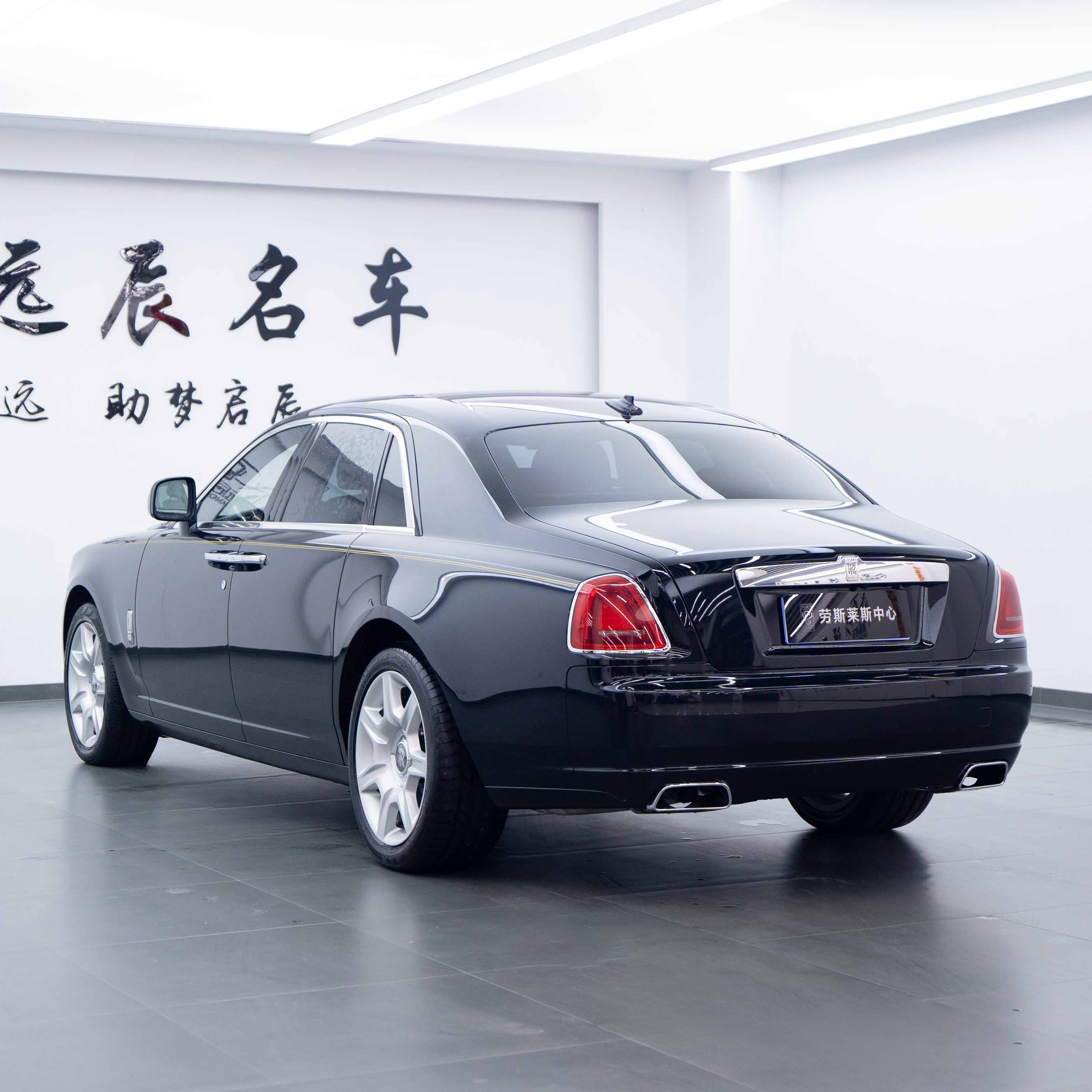 Rolls-Royce Ghost 2011 car image #8