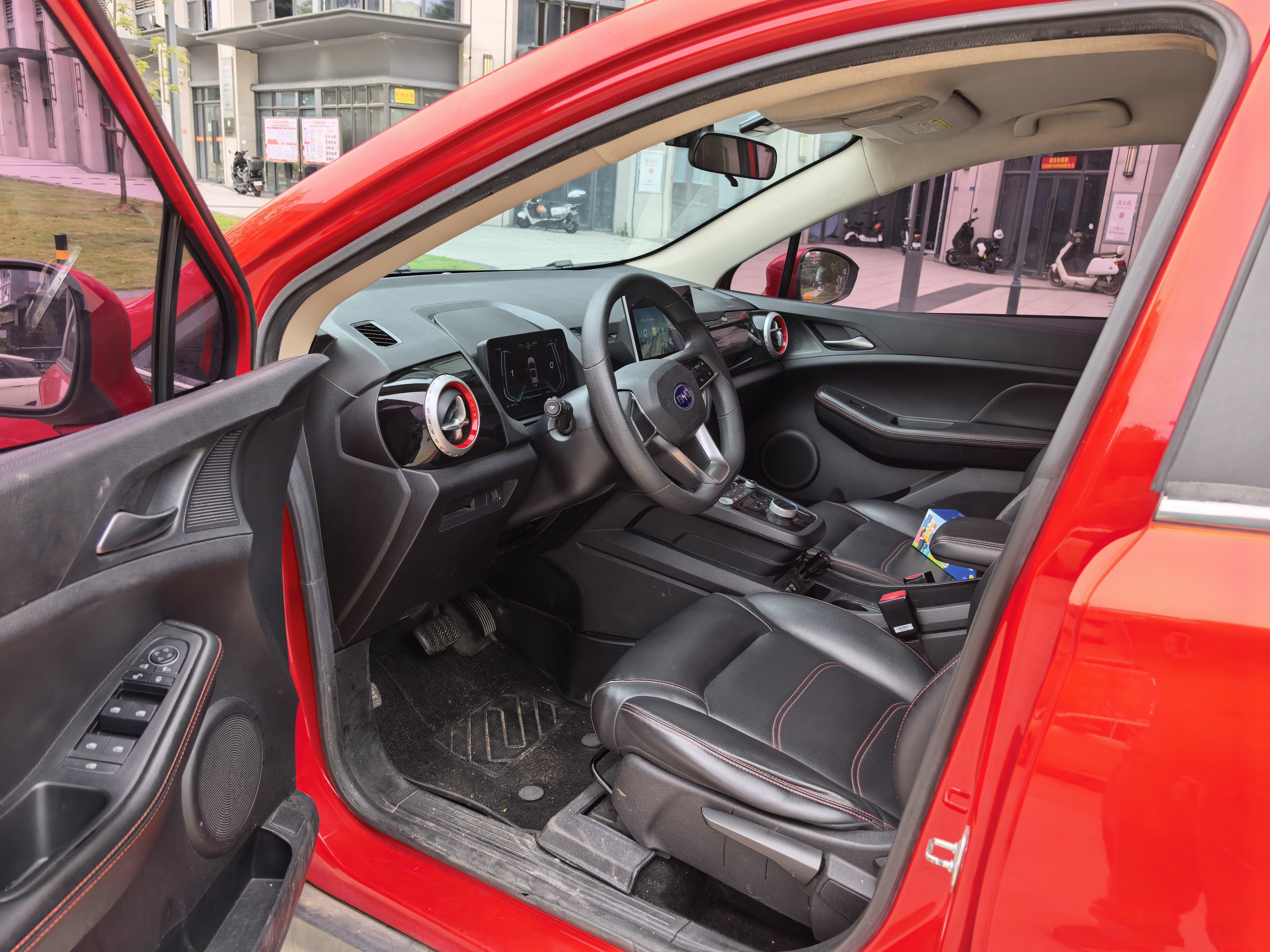 BYD S2 2019 car image #8