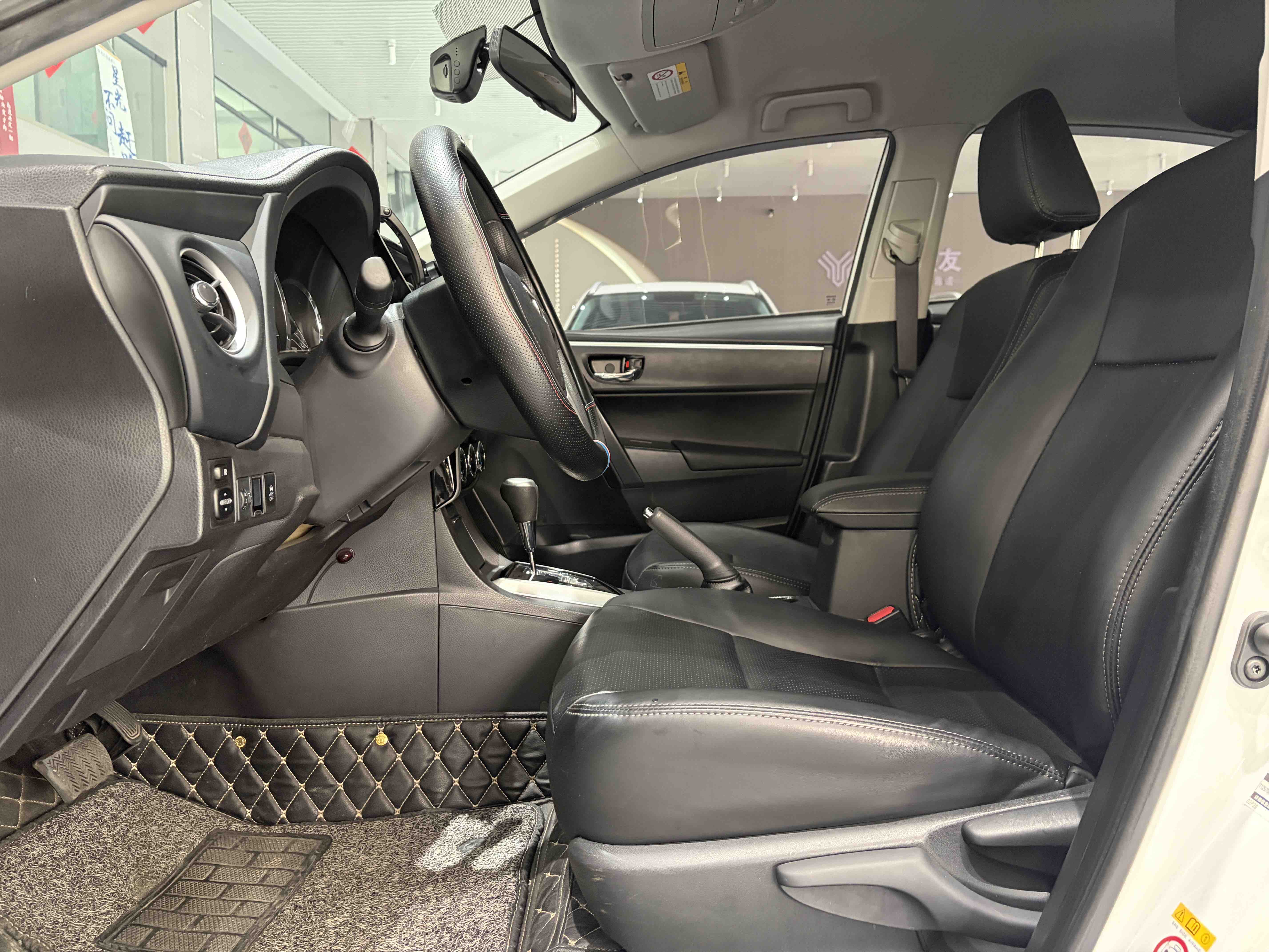 Toyota Corolla 2018 #8 Toyota Corolla 2018 car image #8