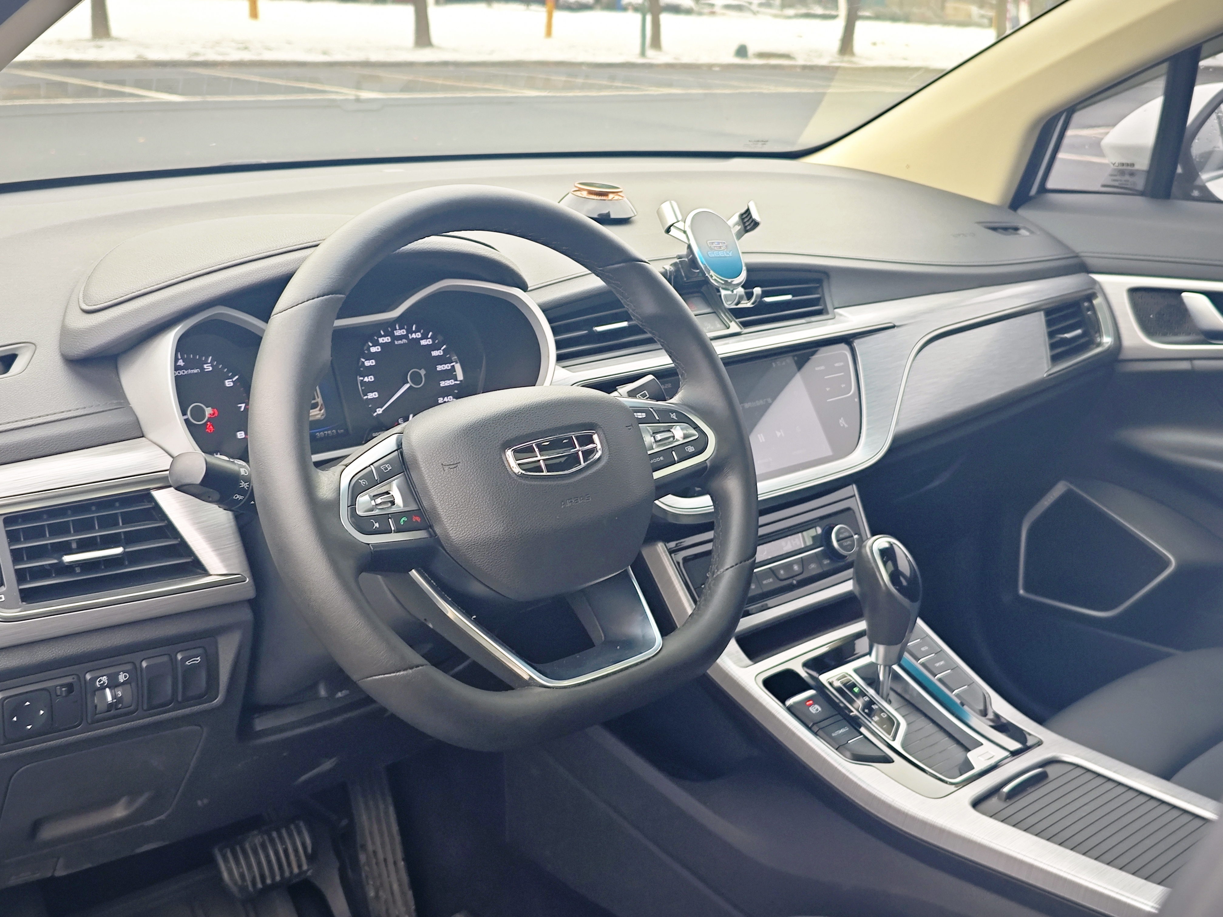 GEELY Emgrand GS 2019 #8 GEELY Emgrand GS 2019 car image #8