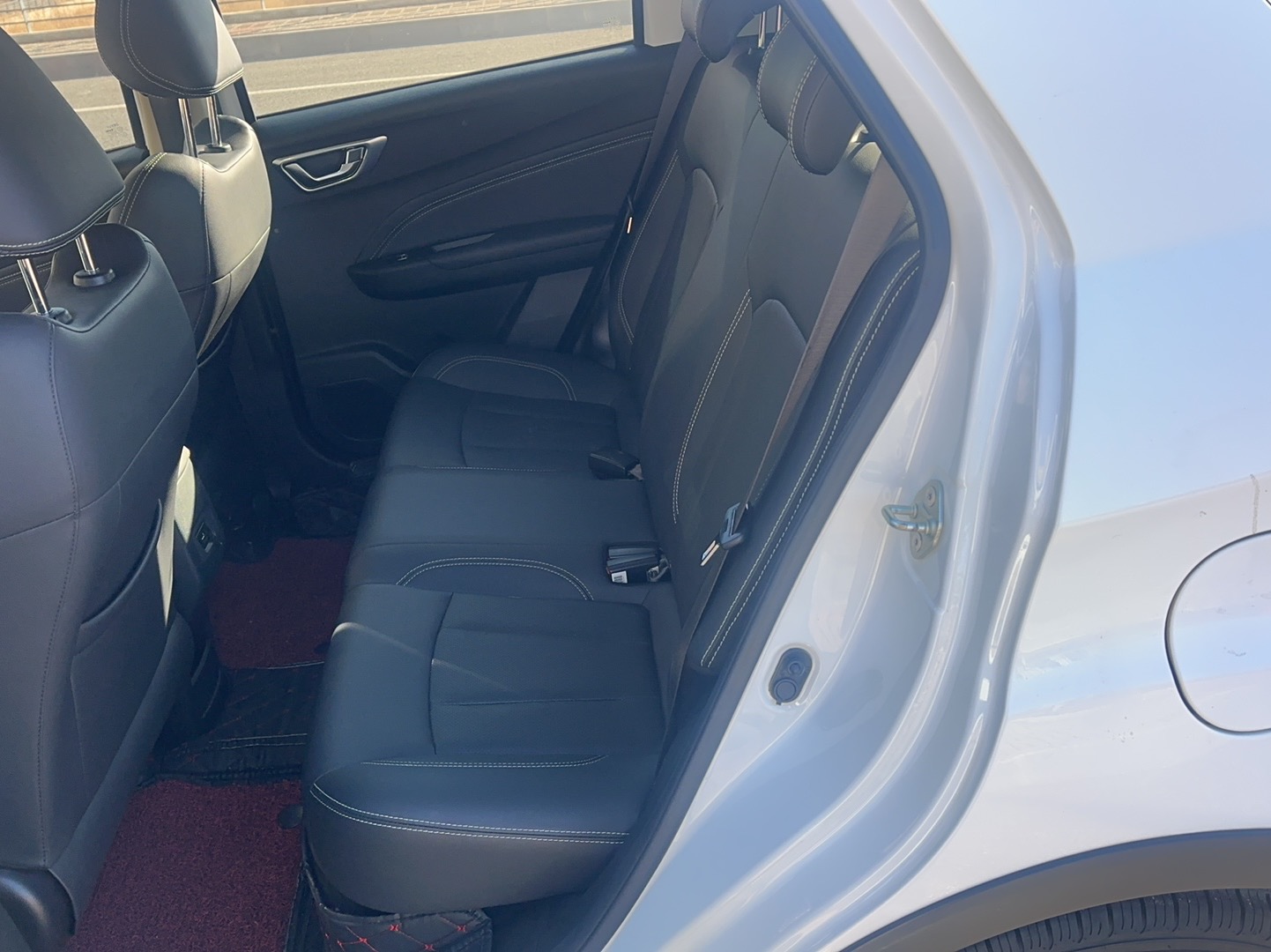 2020 immagine di auto #8