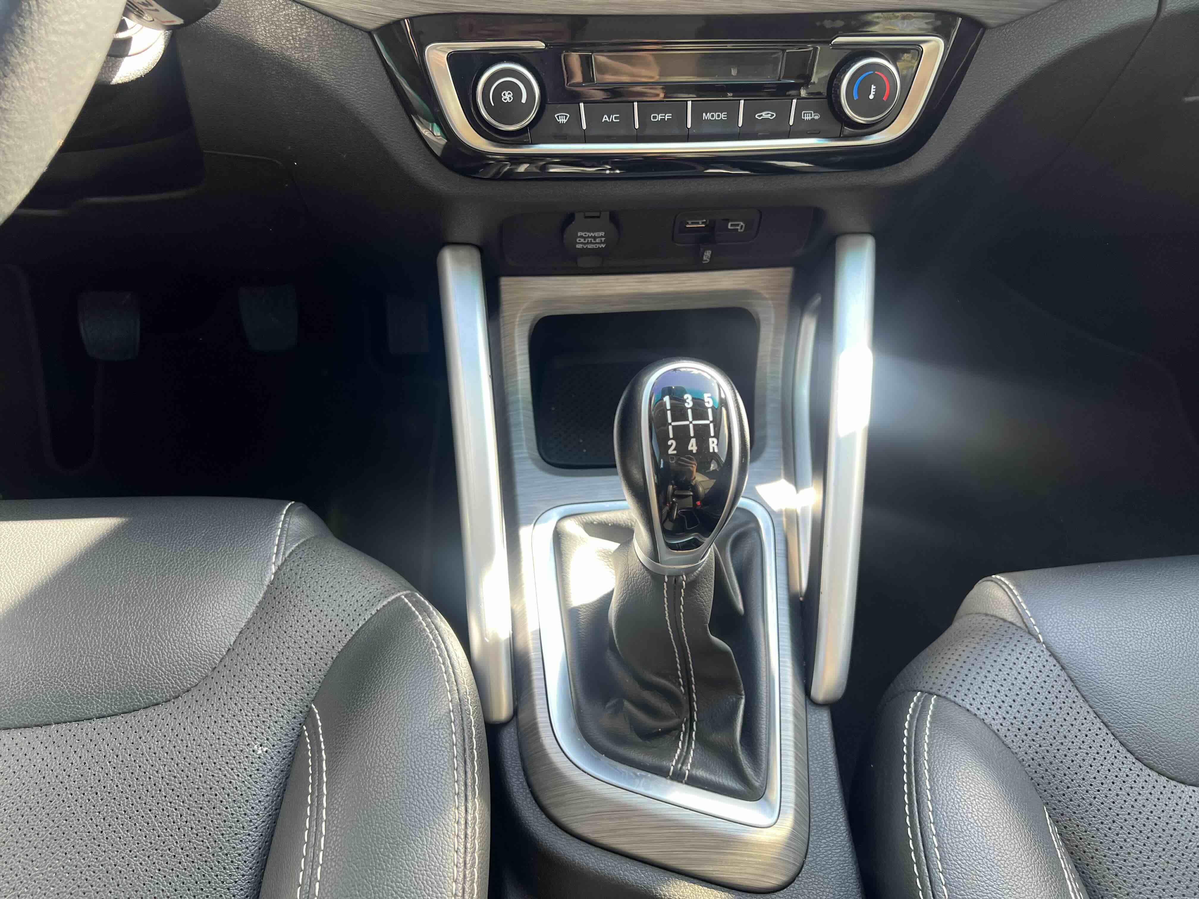 2018 #8 2018 car image #8