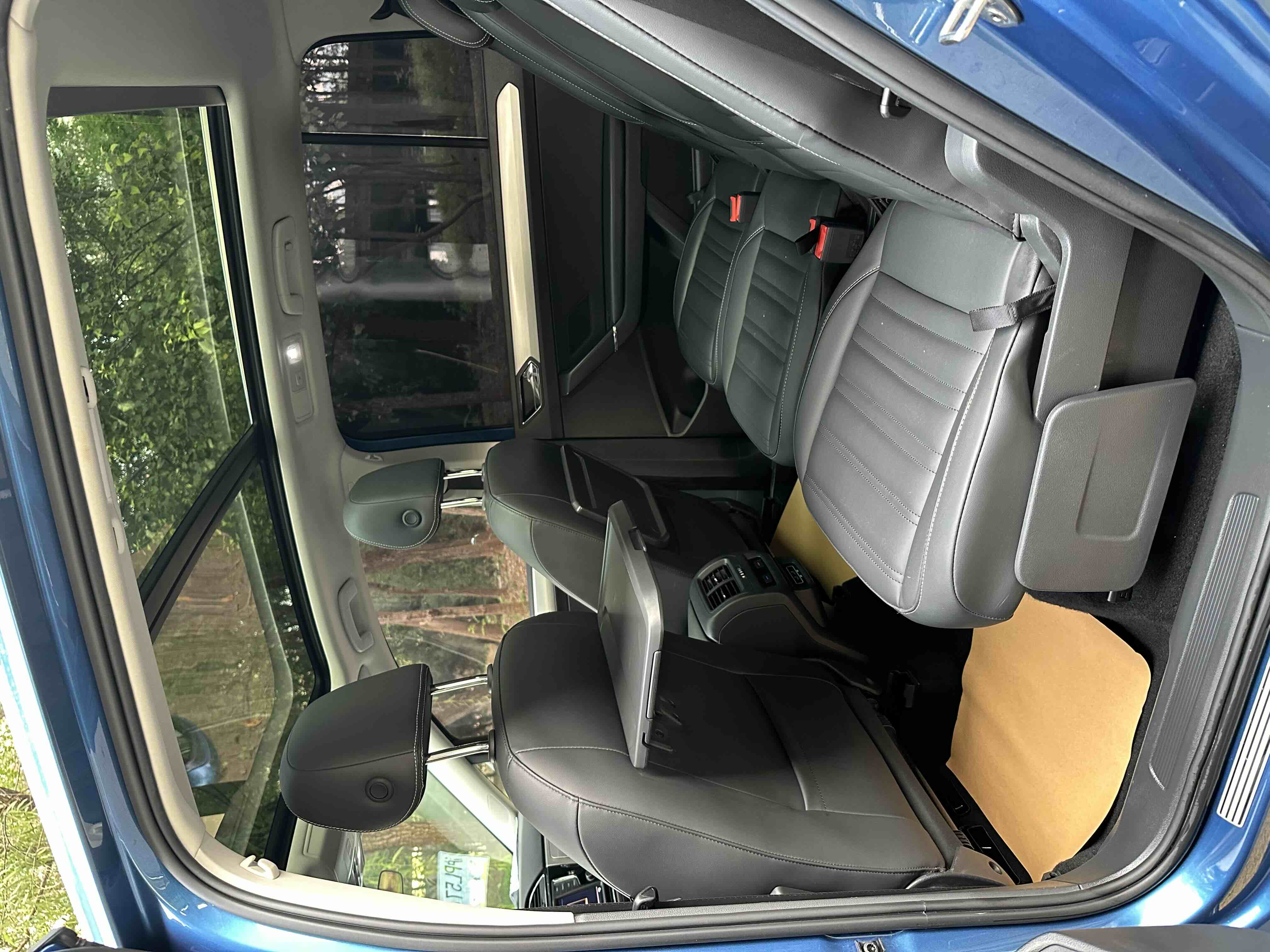 Volkswagen 2020 car image #8