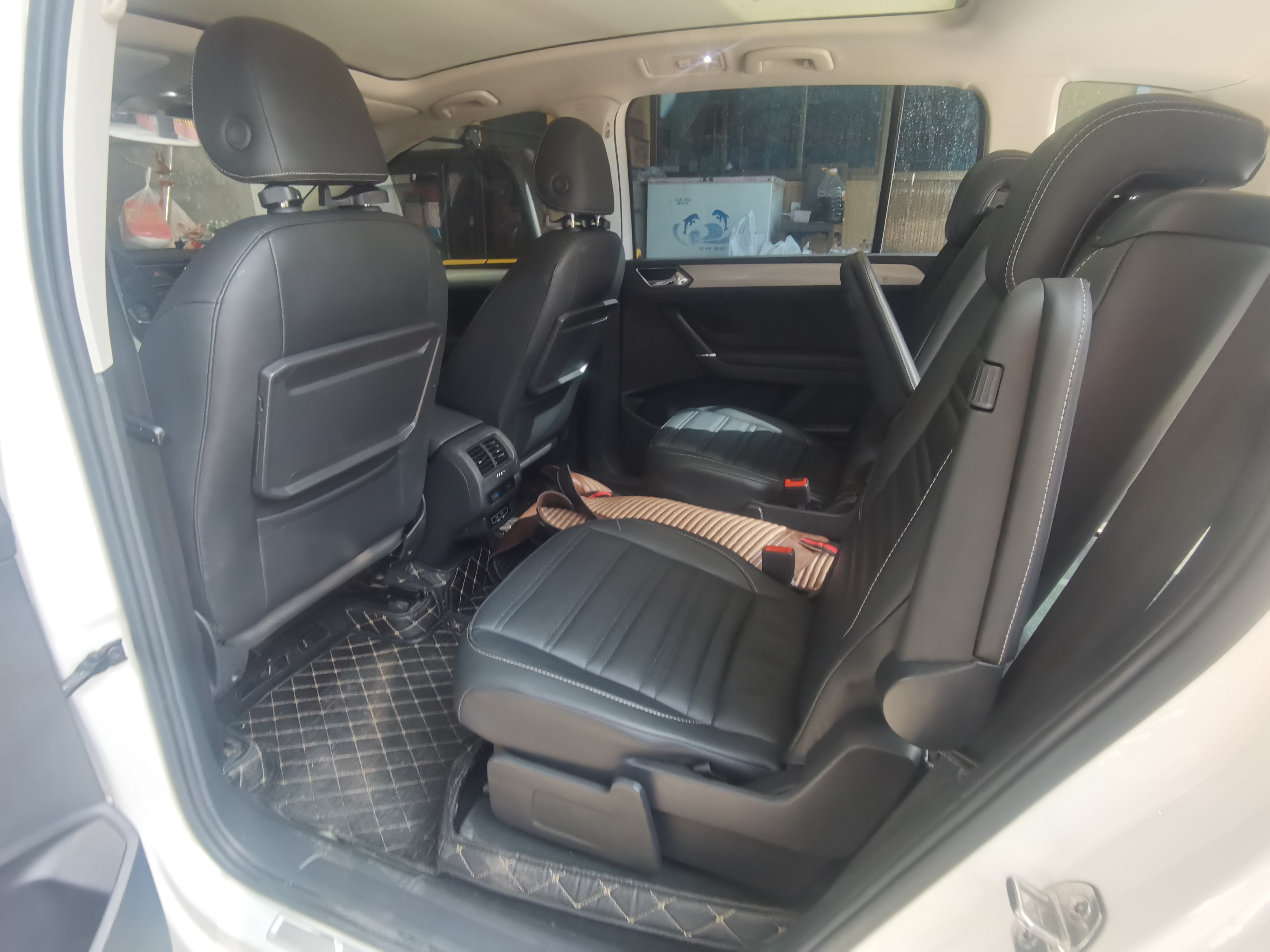 Volkswagen Touran 2020 car image #8