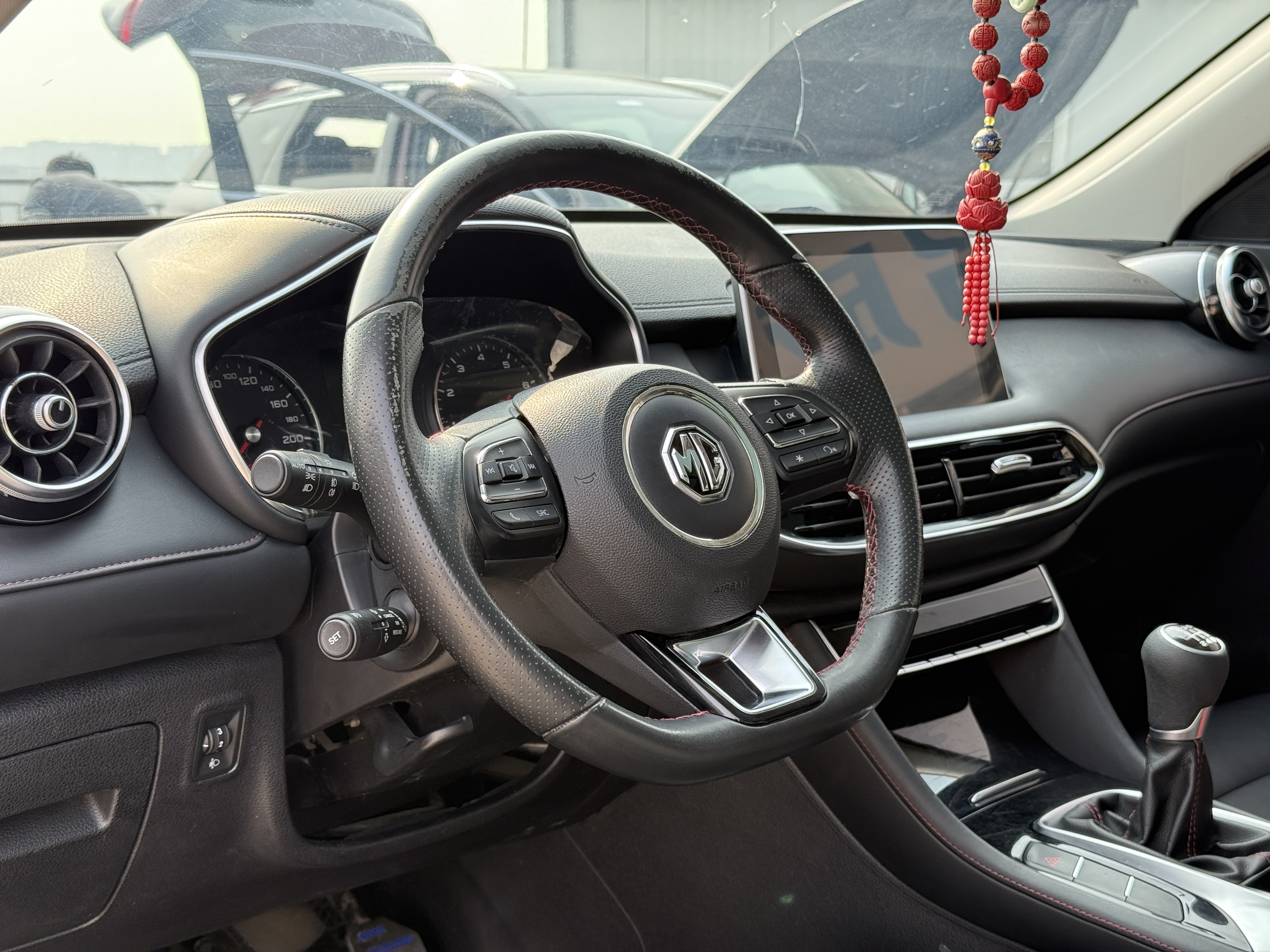 MG HS 2021 car image #8