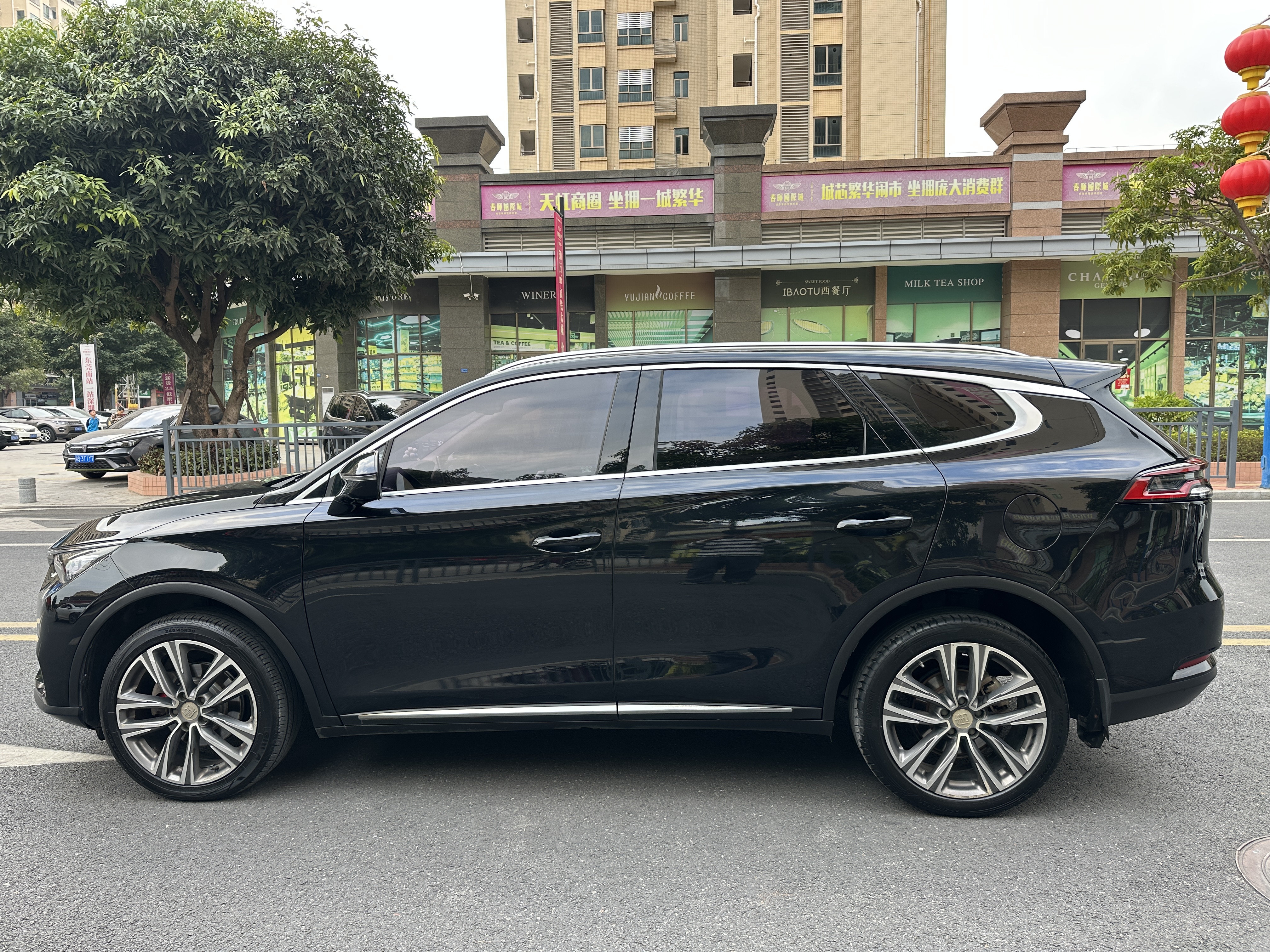BYD Tang 2019 car image #8