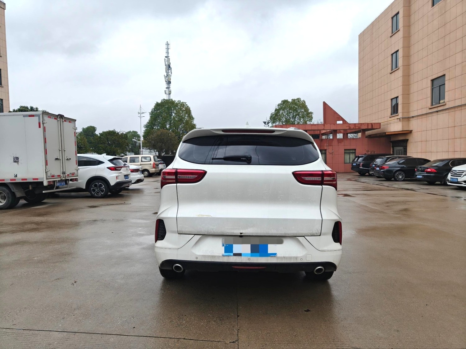 X70 2019 #8 X70 2019 car image #8