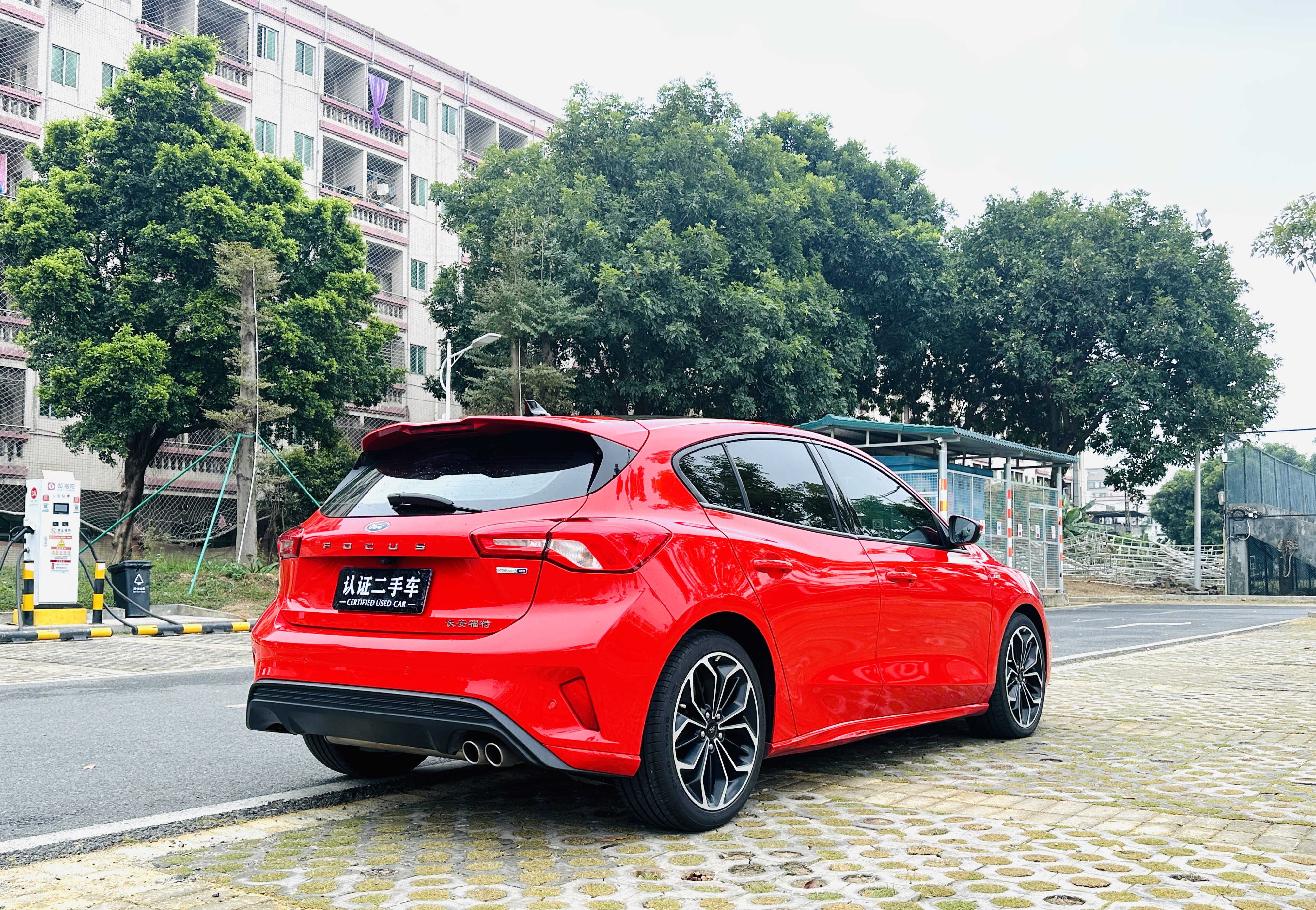 Ford Focus 2019 car image #8