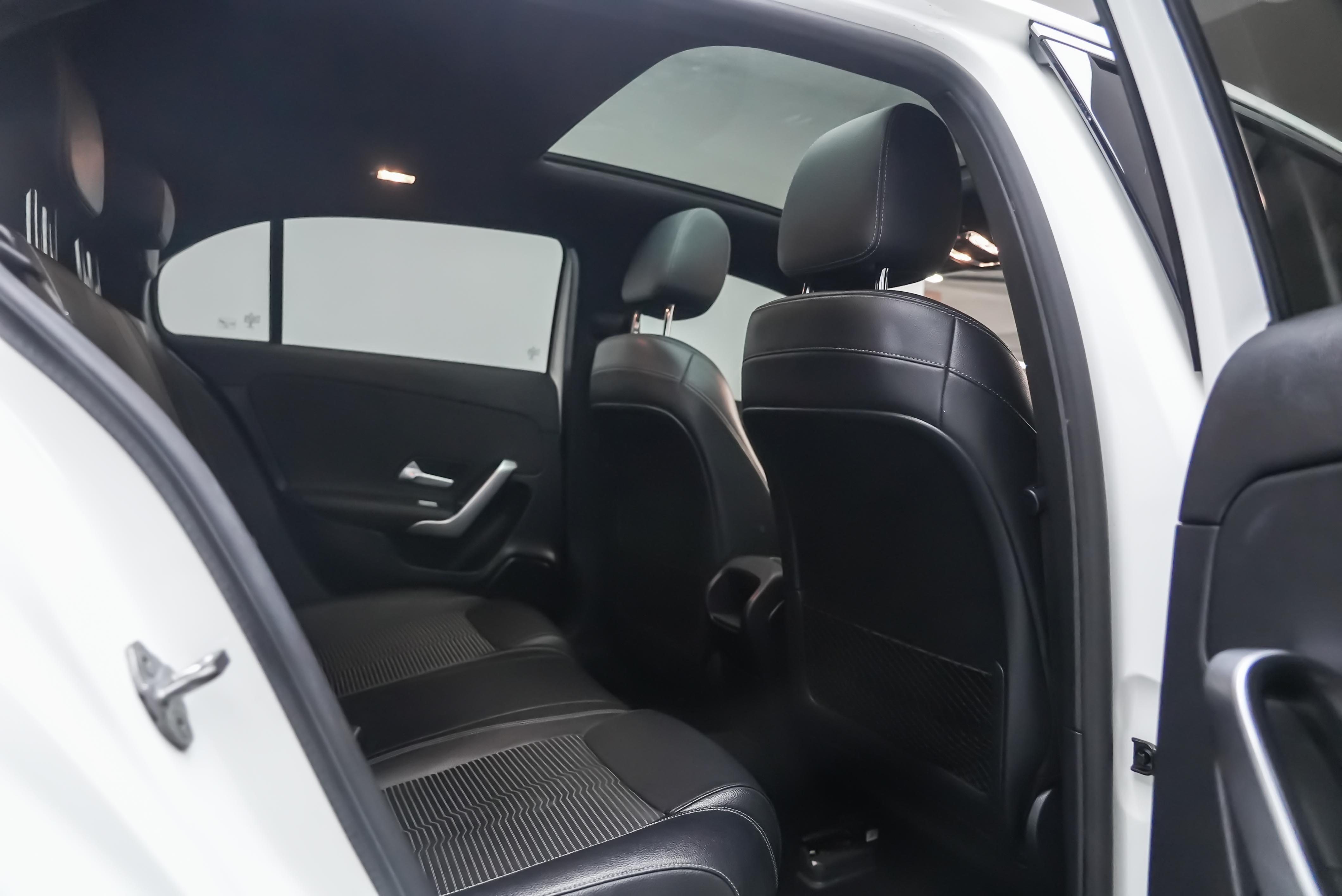 Mercedes-Benz A Class (Imported) 2019 #8 Mercedes-Benz A Class (Imported) 2019 car image #8