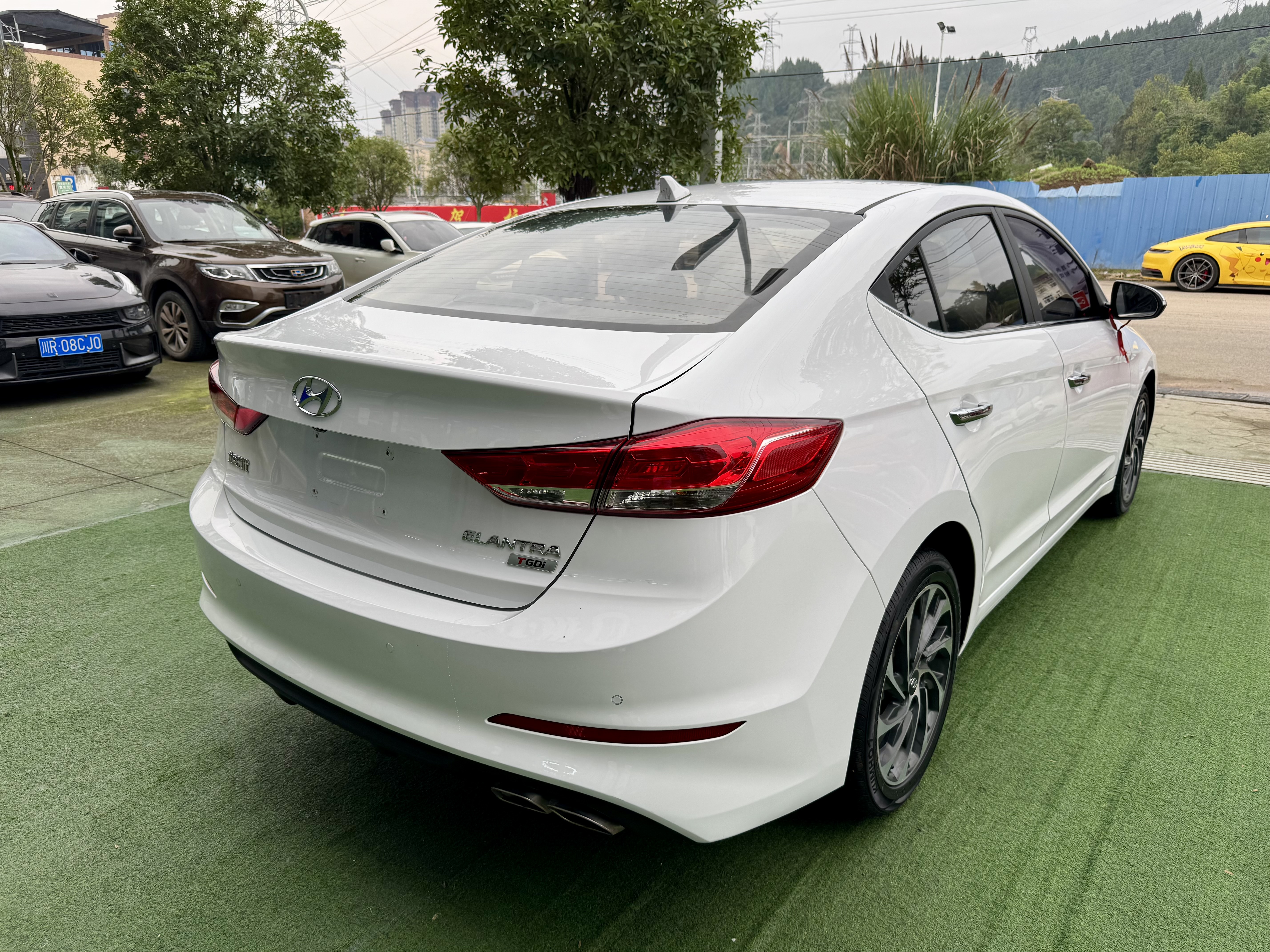 Hyundai Elantra AD 2019 car image #8