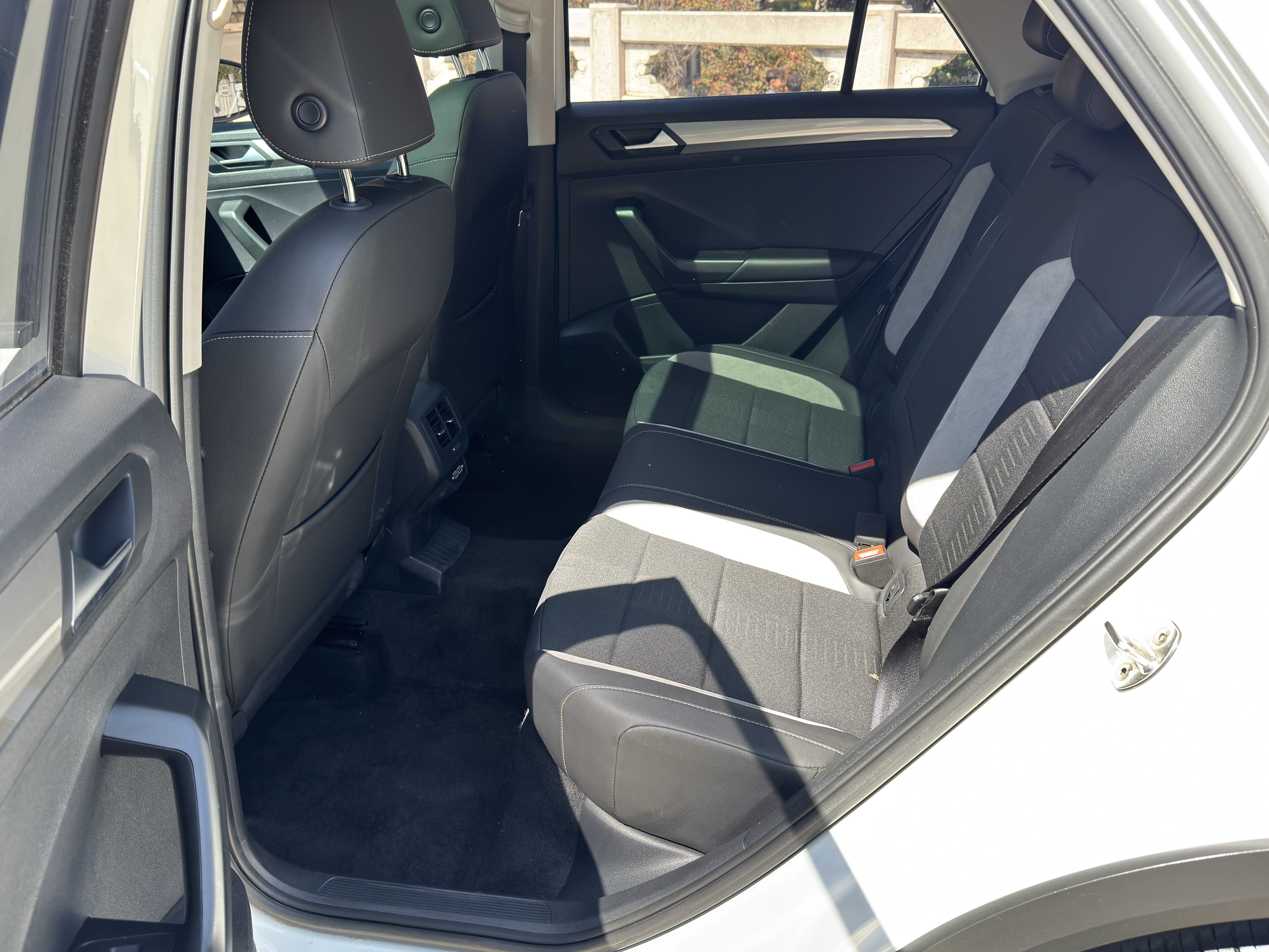 Volkswagen T-Roc 2019 #8 Volkswagen T-Roc 2019 immagine di auto #8