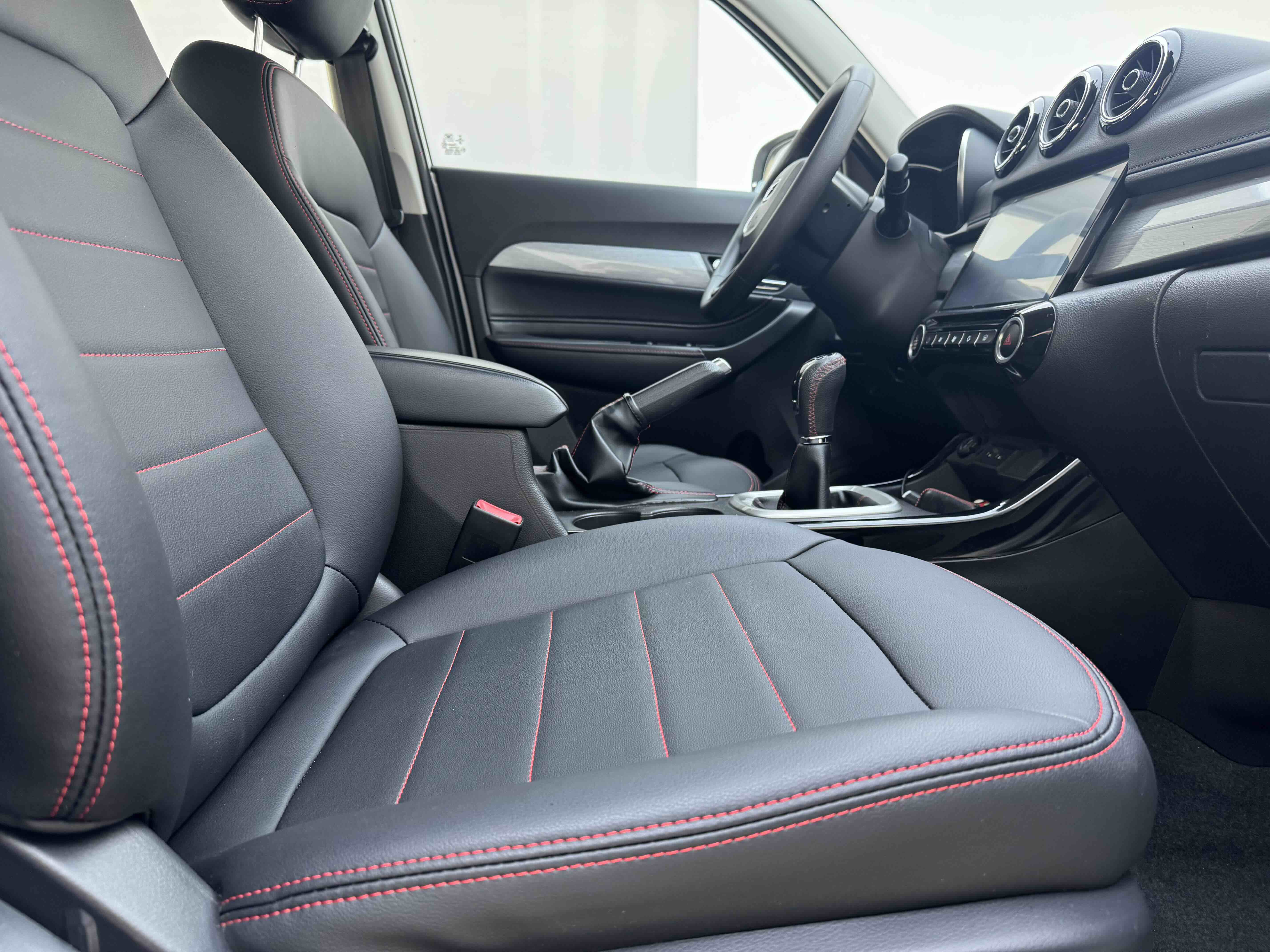 Kaiyi 2019 #8 Kaiyi 2019 car image #8