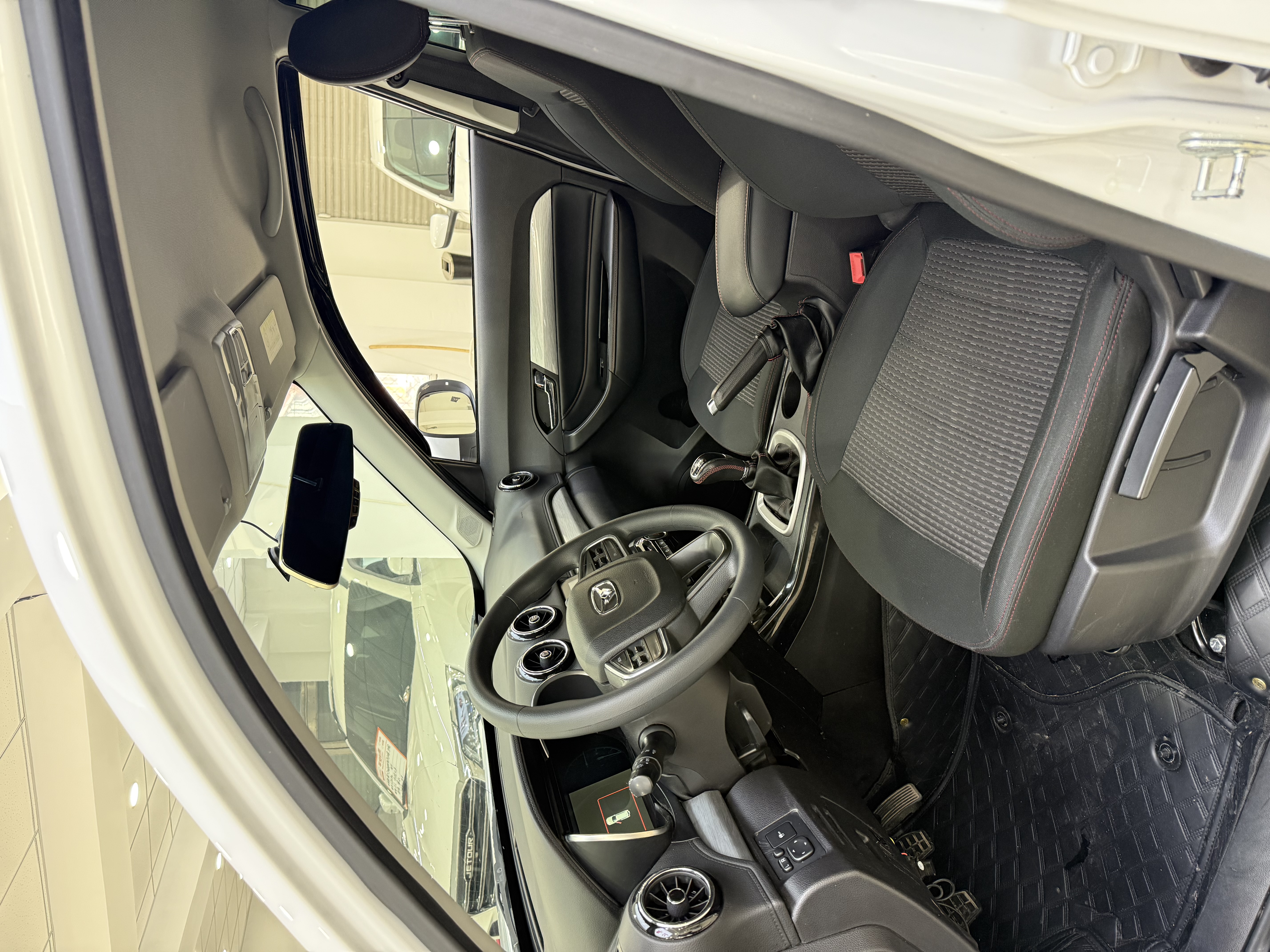 Kaiyi 2021 car image #8