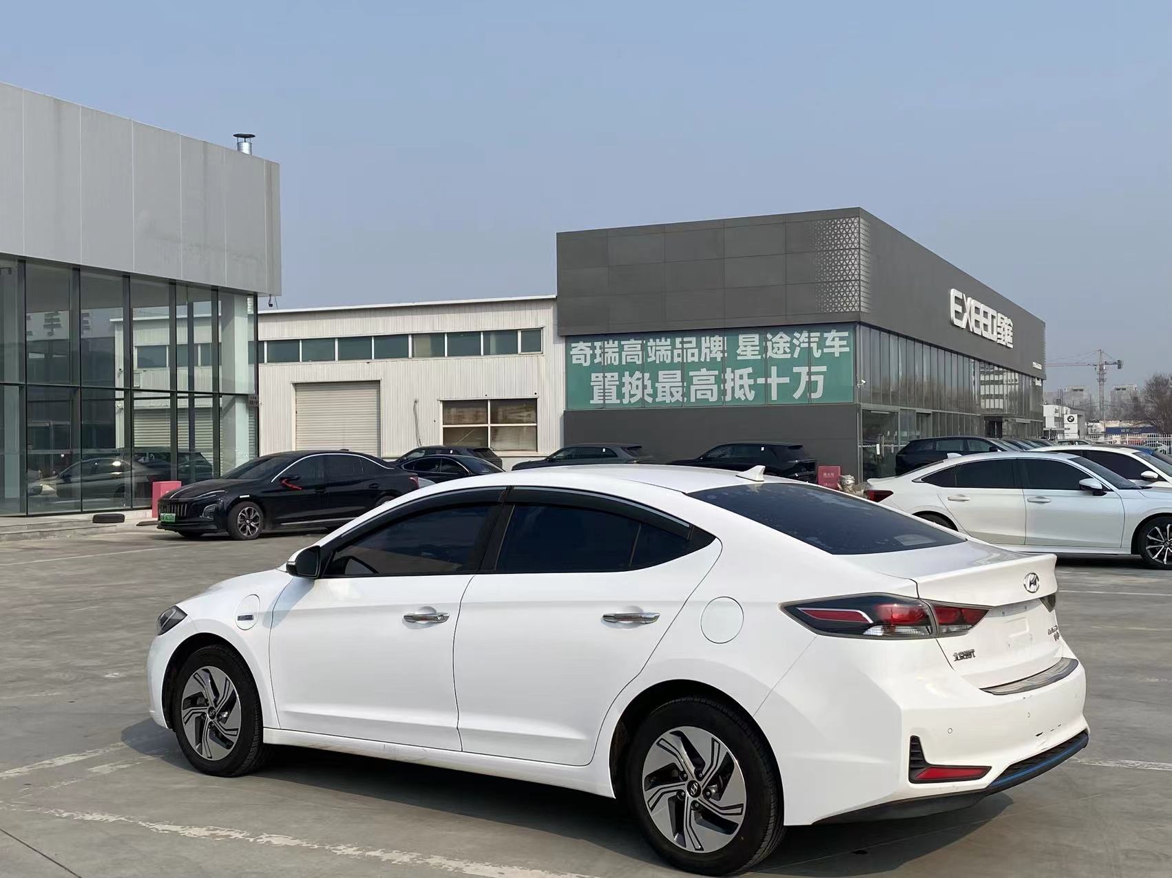 Hyundai Elantra AD PHEV 2020 #8 Hyundai Elantra AD PHEV 2020 car image #8