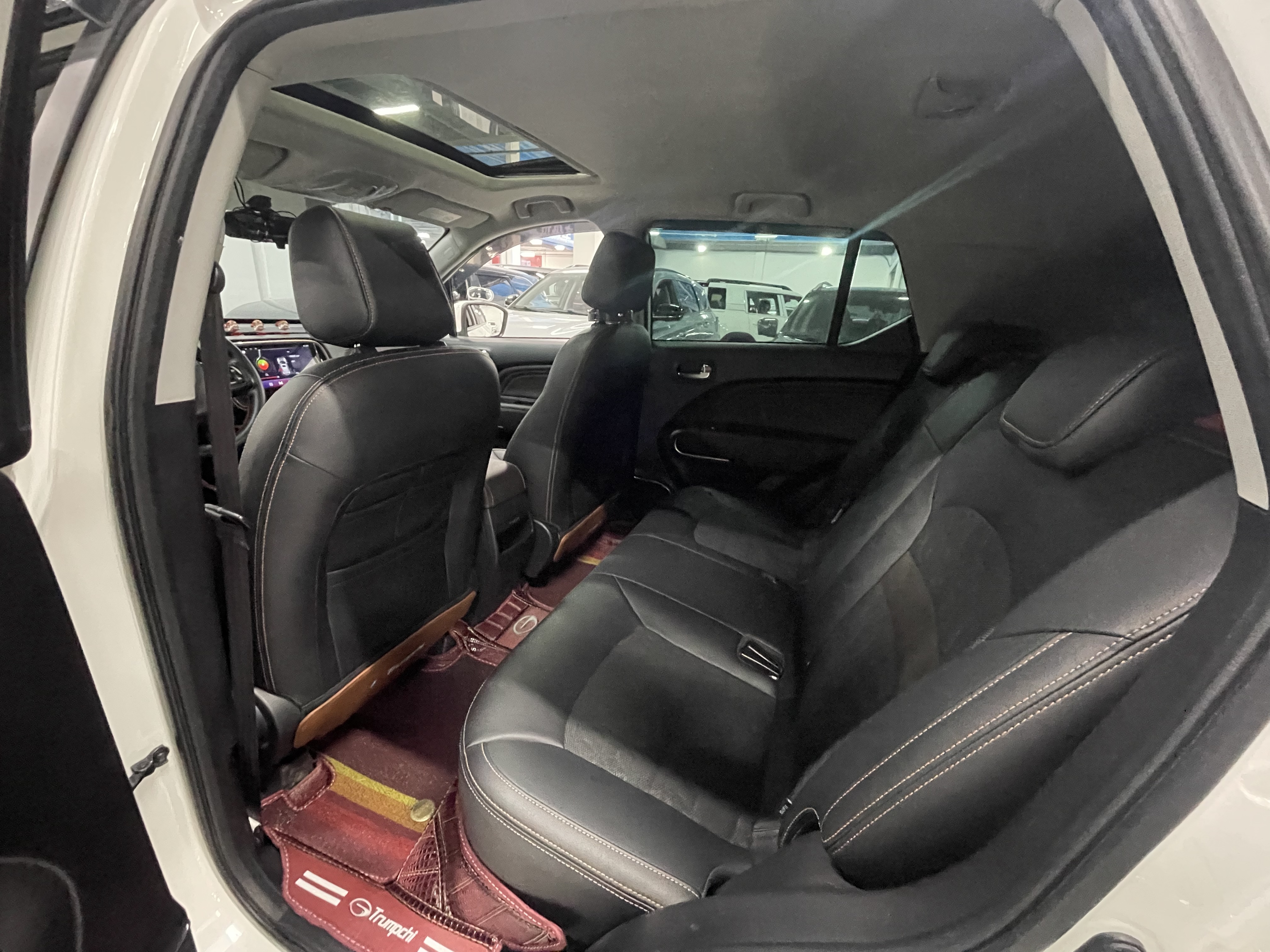 GAC Trumpchi GS3 2019 #8 GAC Trumpchi GS3 2019 car image #8