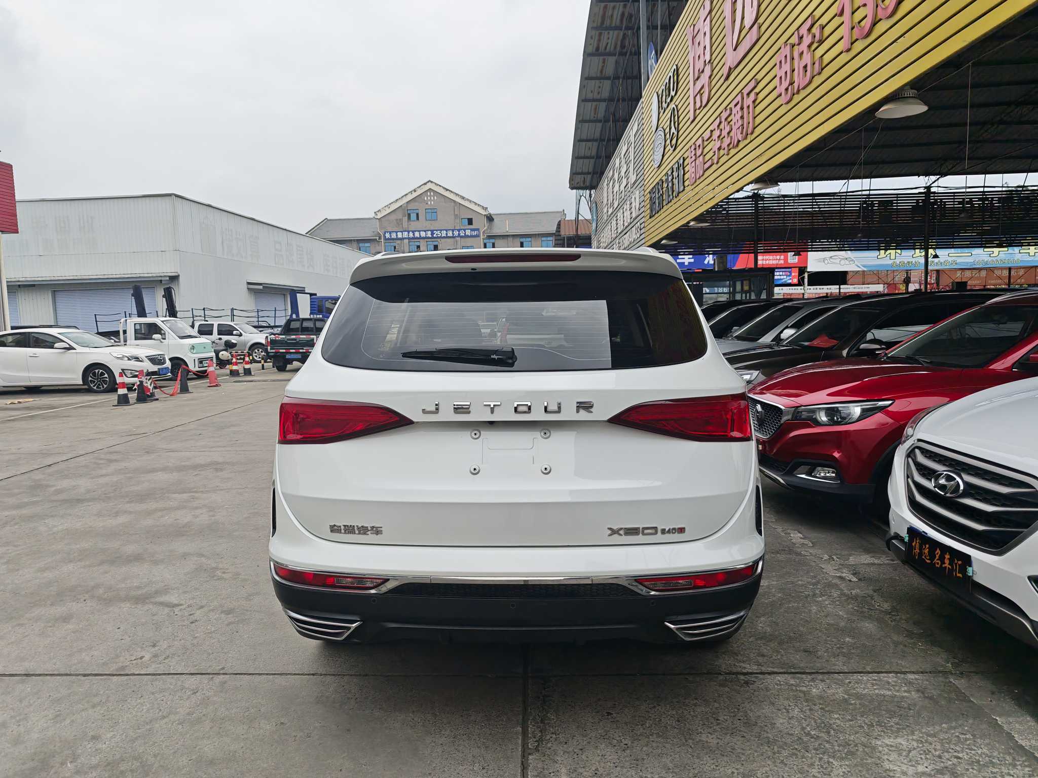 X70 2019 #8 X70 2019 car image #8