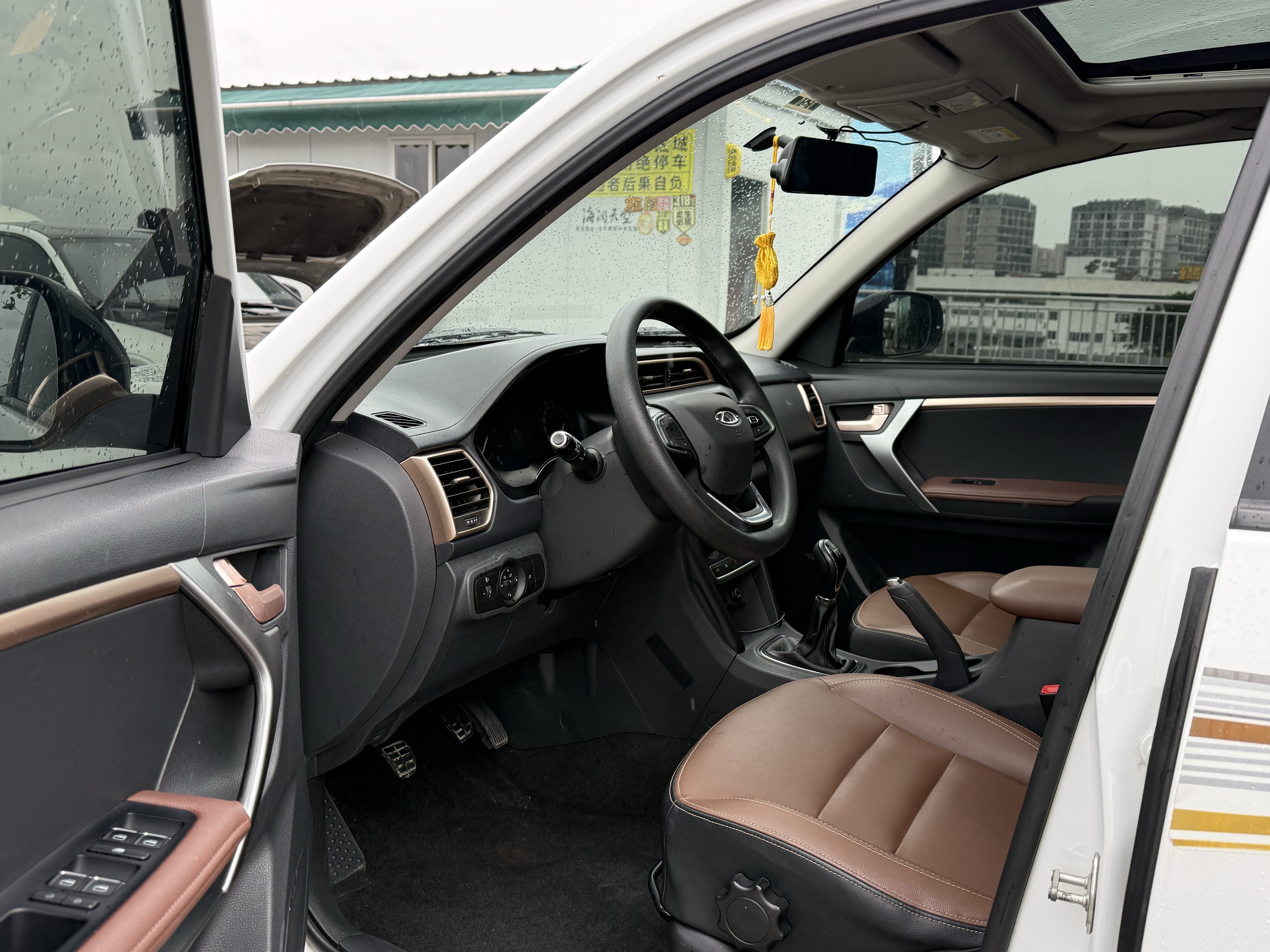 Tiggo 3 2019 #8 Tiggo 3 2019 car image #8