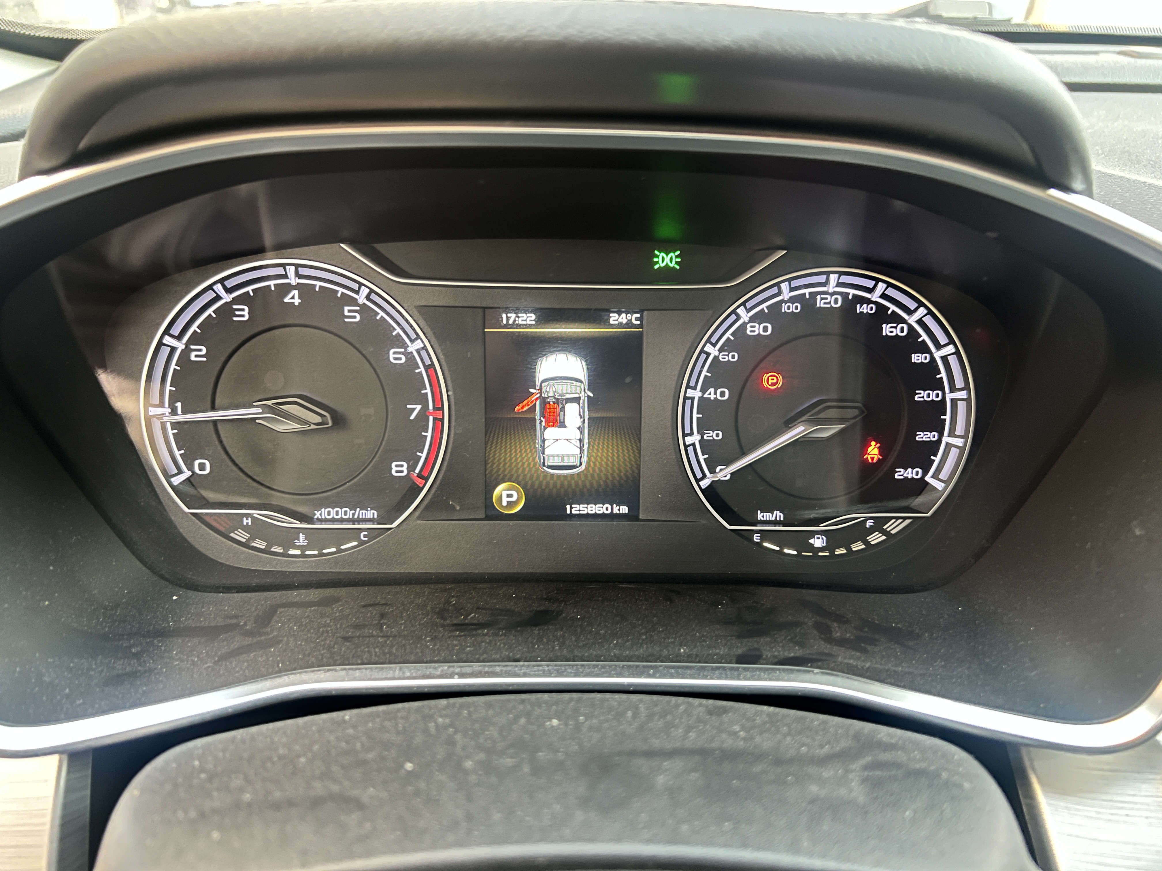 GEELY Coolray 2019 car image #8
