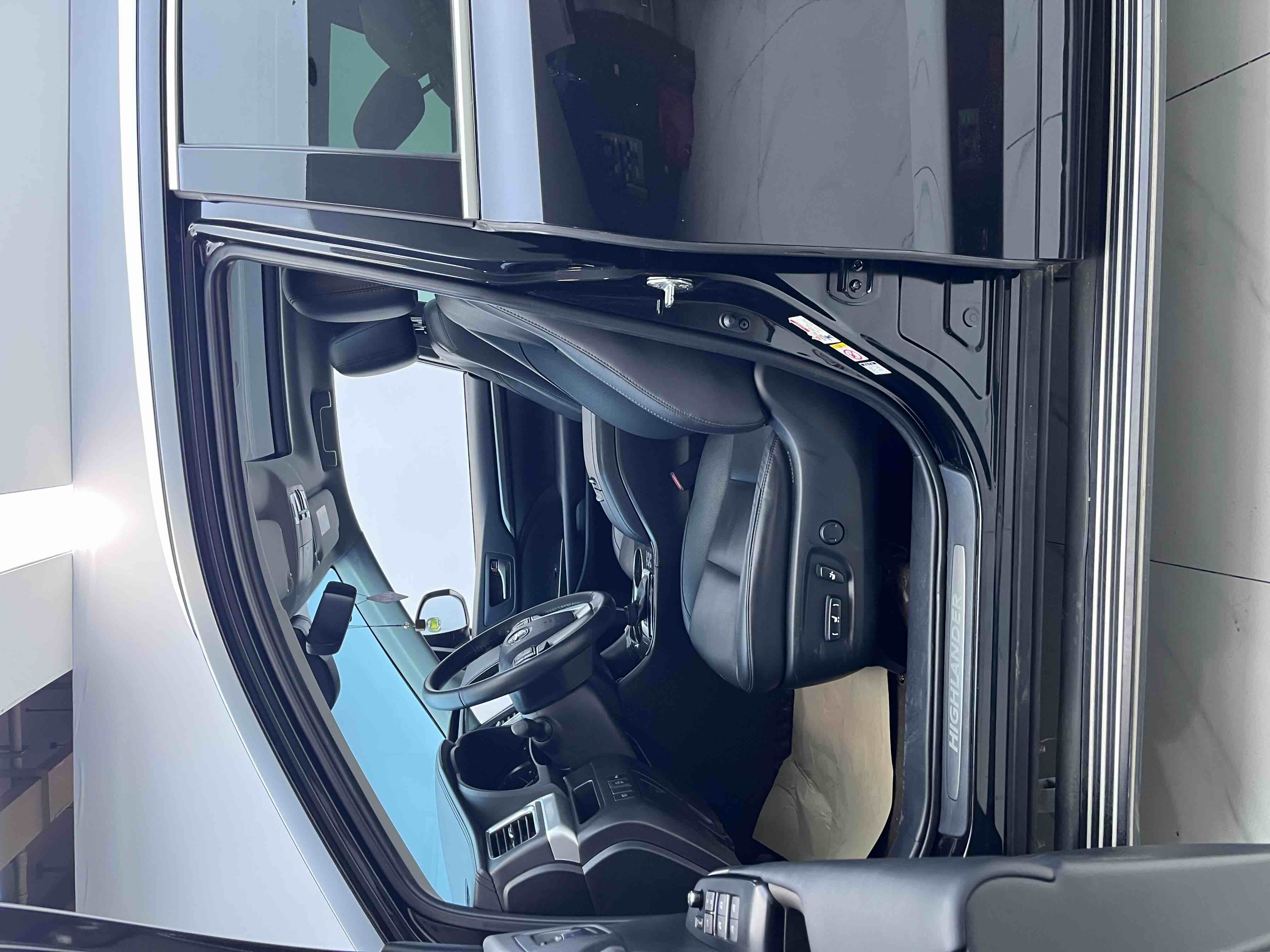 Toyota Highlander 2020 car image #8