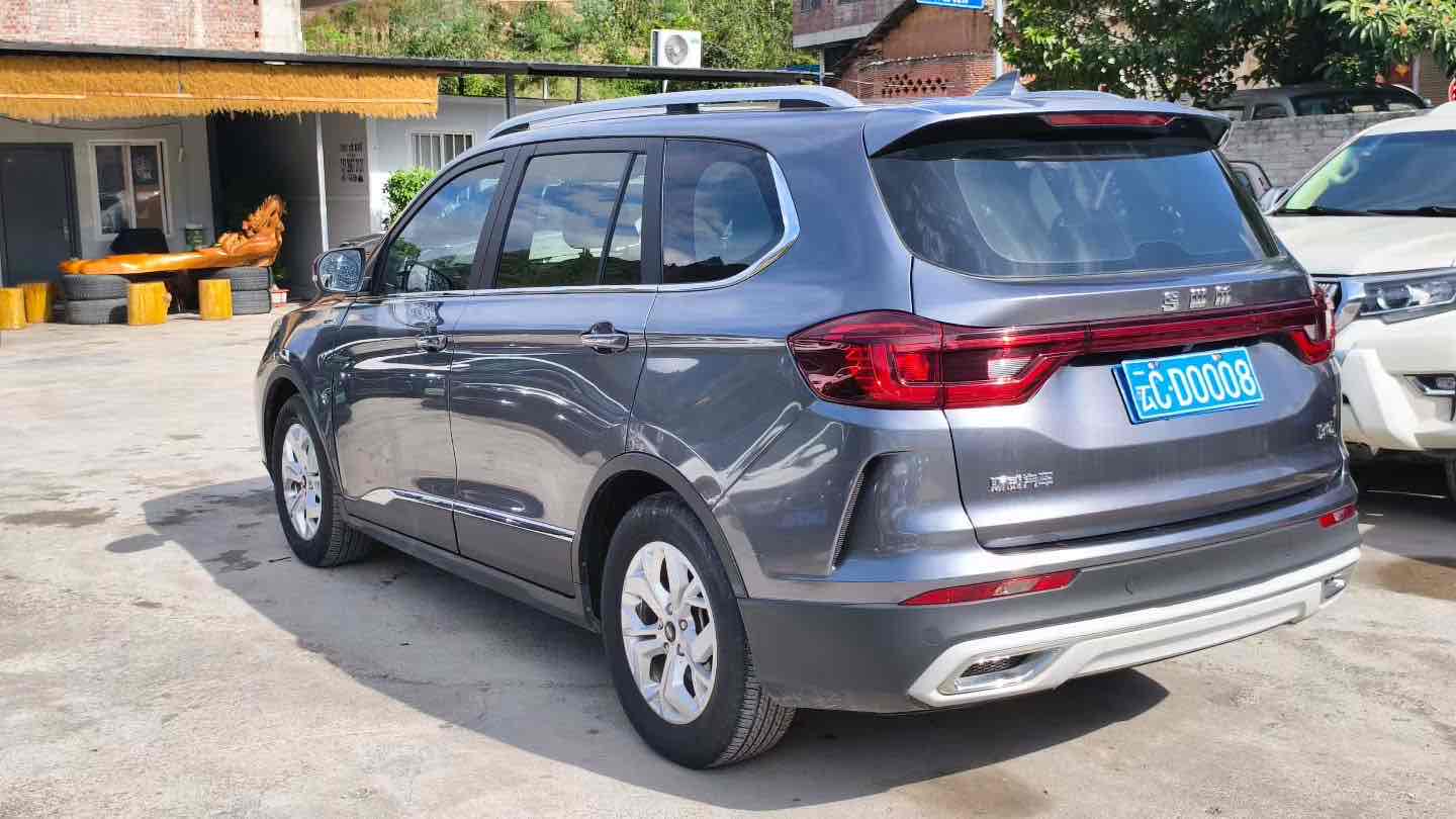 SWM斯威汽车 SWM斯威G05 2020 汽车图片 #8