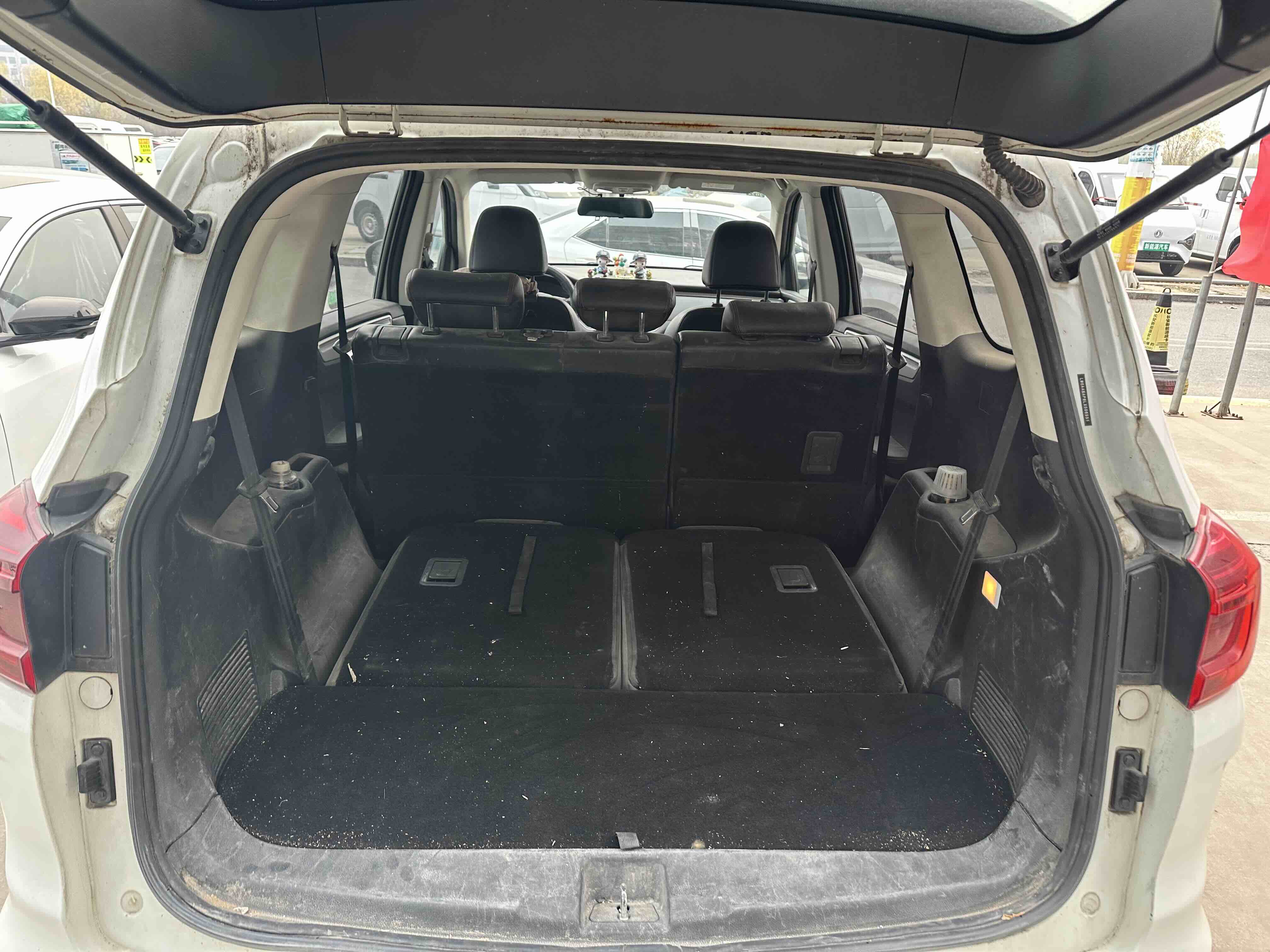 SWM斯威汽车 SWM斯威G05 2020 汽车图片 #8