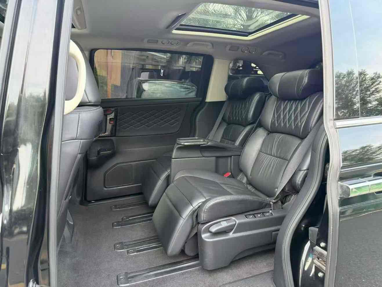 Honda Elysion 2019 #8 Honda Elysion 2019 car image #8