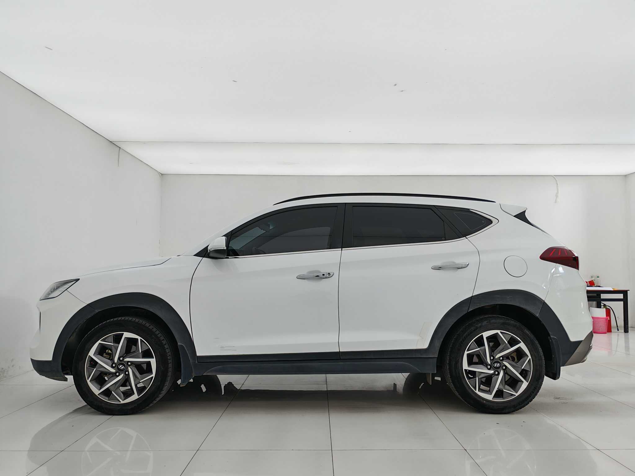 Hyundai Tucson 2020 car image #8