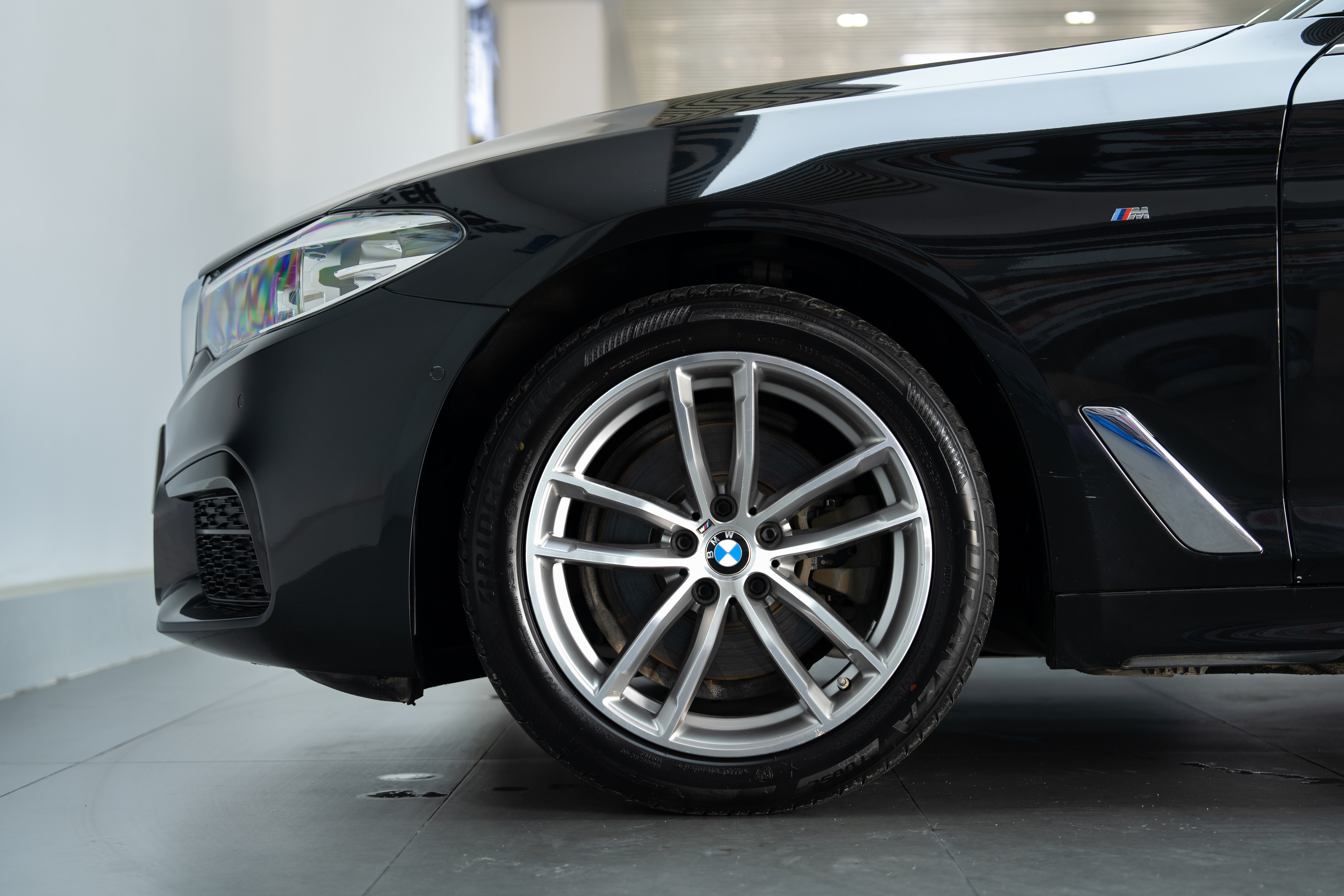 BMW 5 Series 2020 #8 BMW 5 Series 2020 car image #8