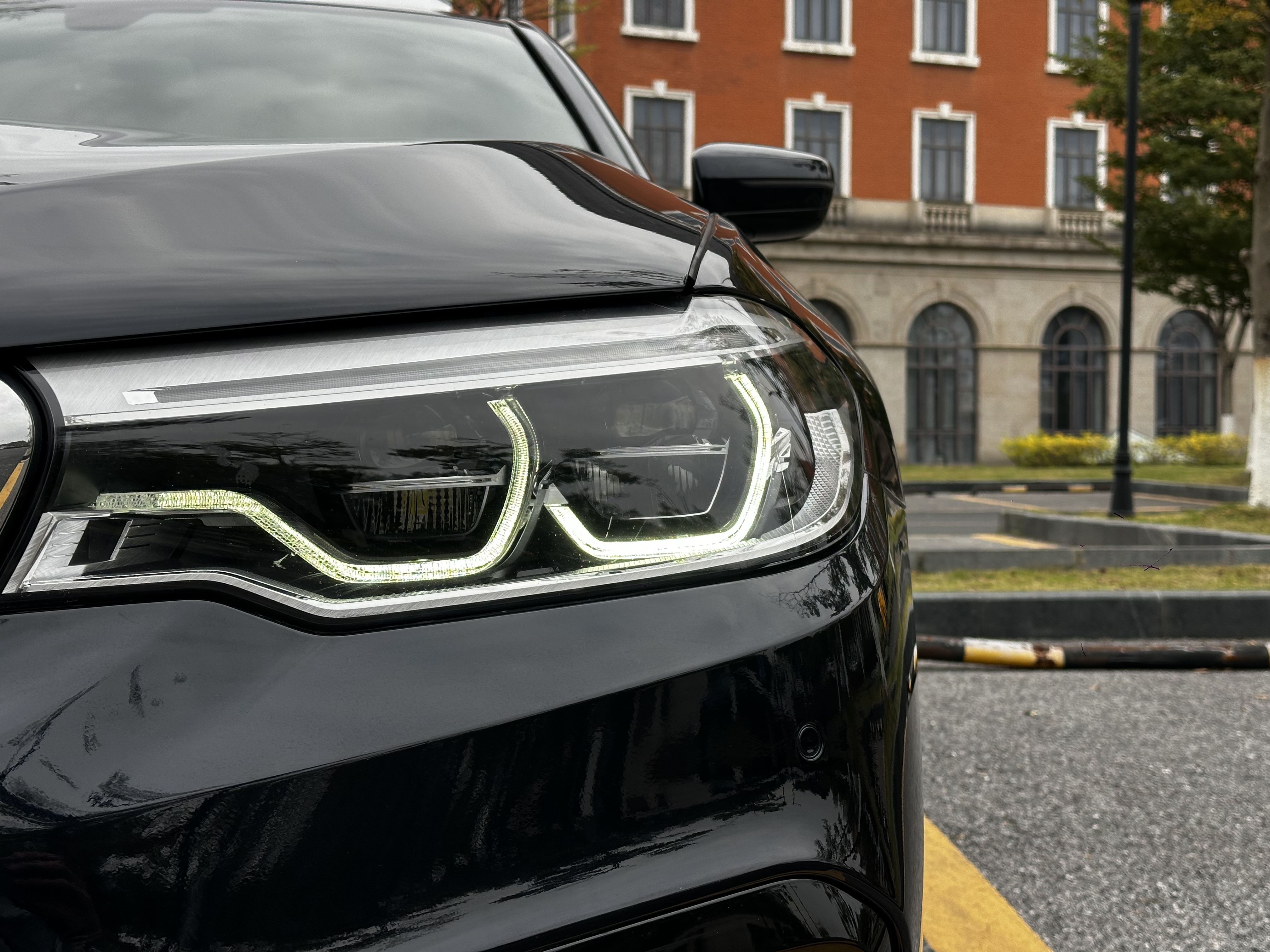 BMW 5 Series 2020 #8 BMW 5 Series 2020 car image #8