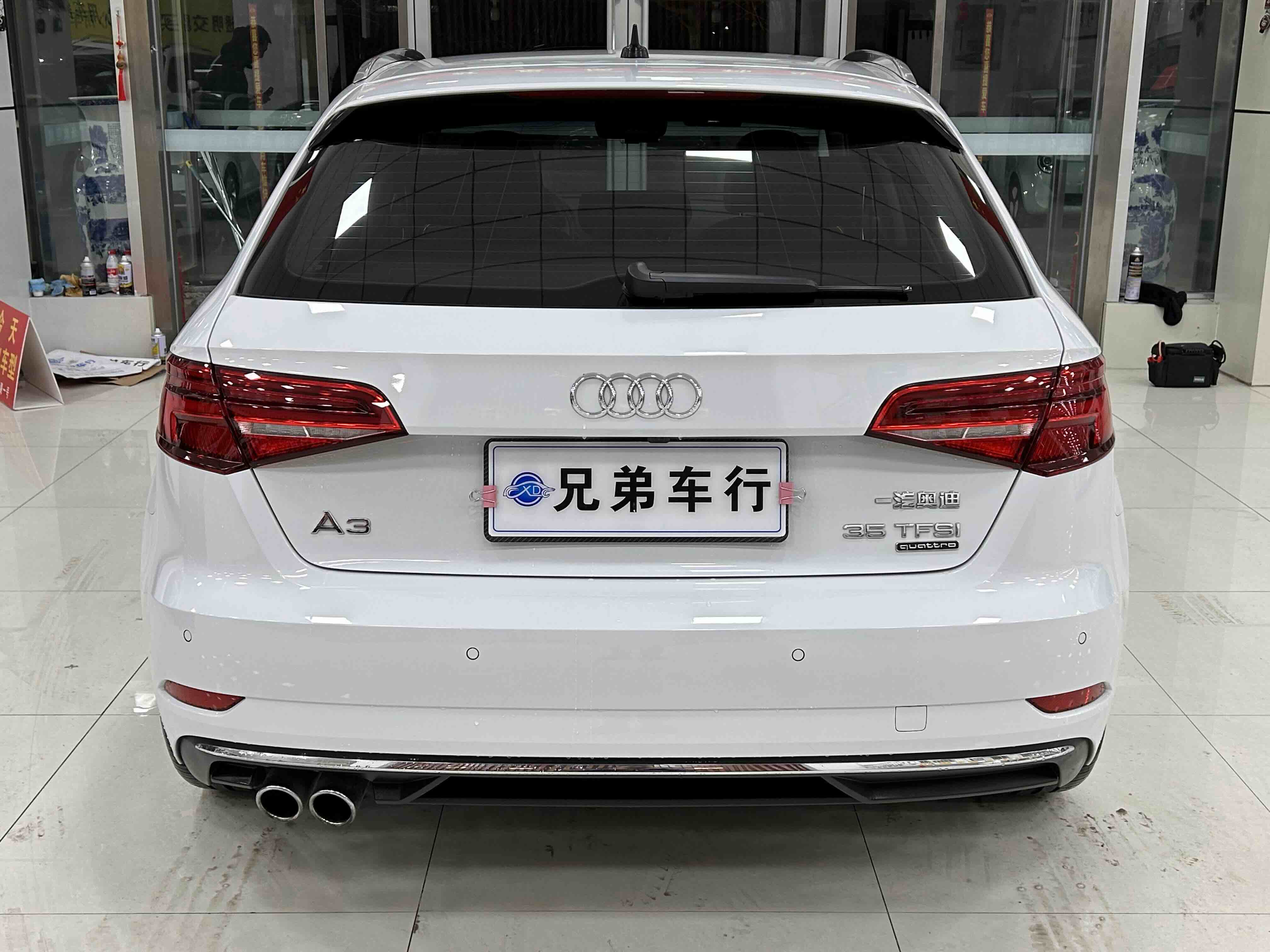 Audi A3 2019 car image #8