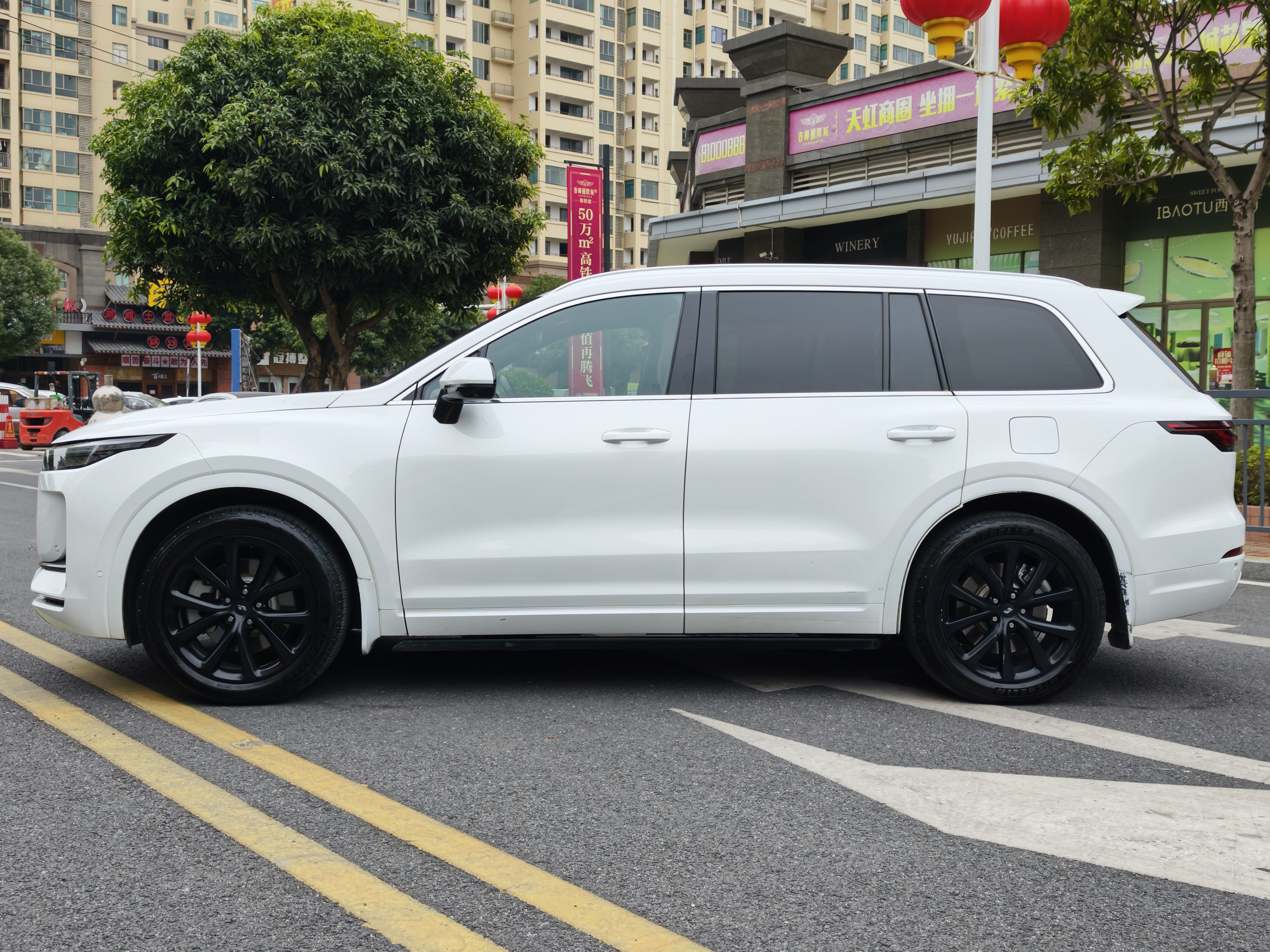 理想汽车 理想ONE 2020 汽车图片 #8