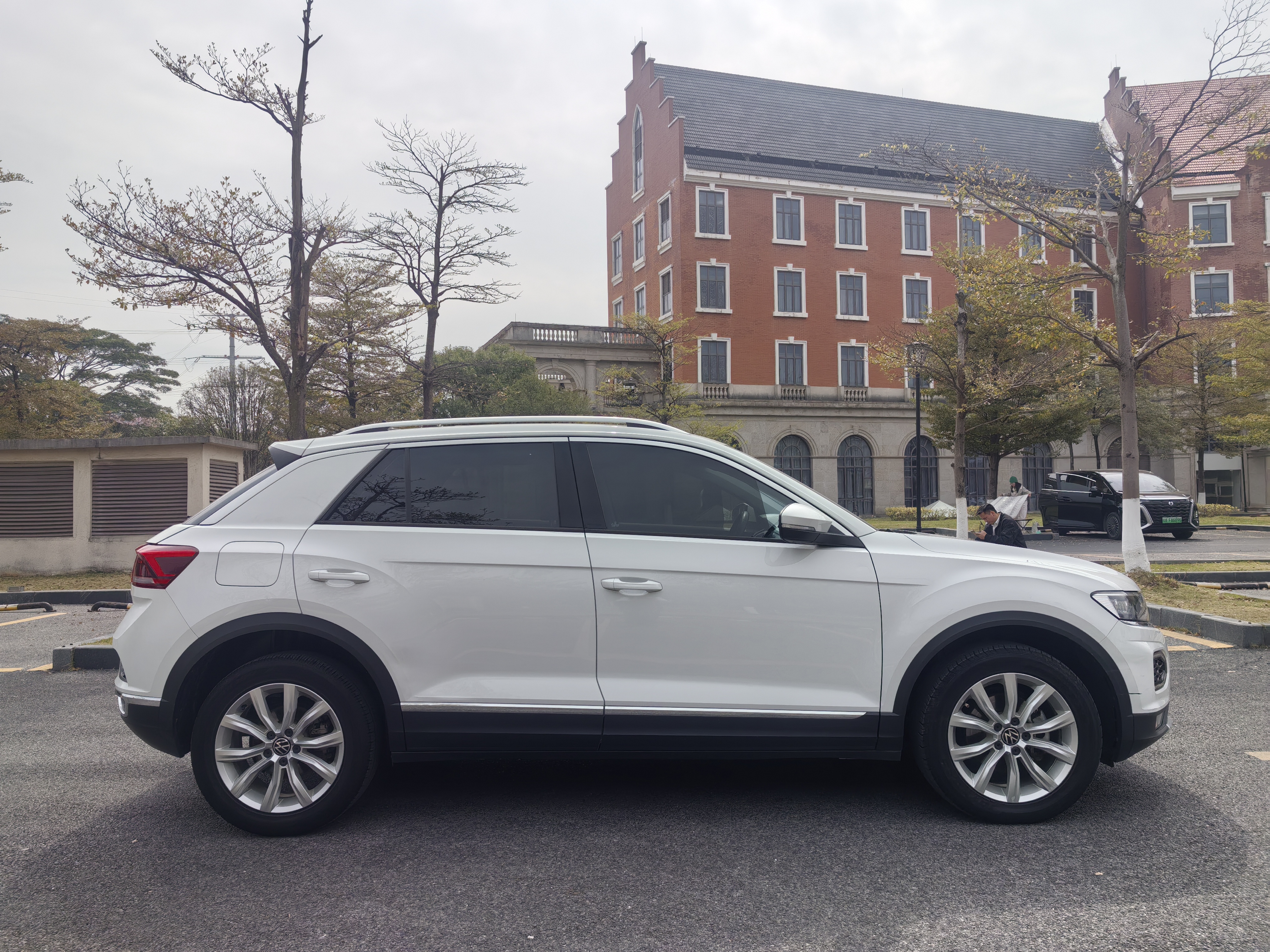 T-Roc 2022 #8 T-Roc 2022 car image #8