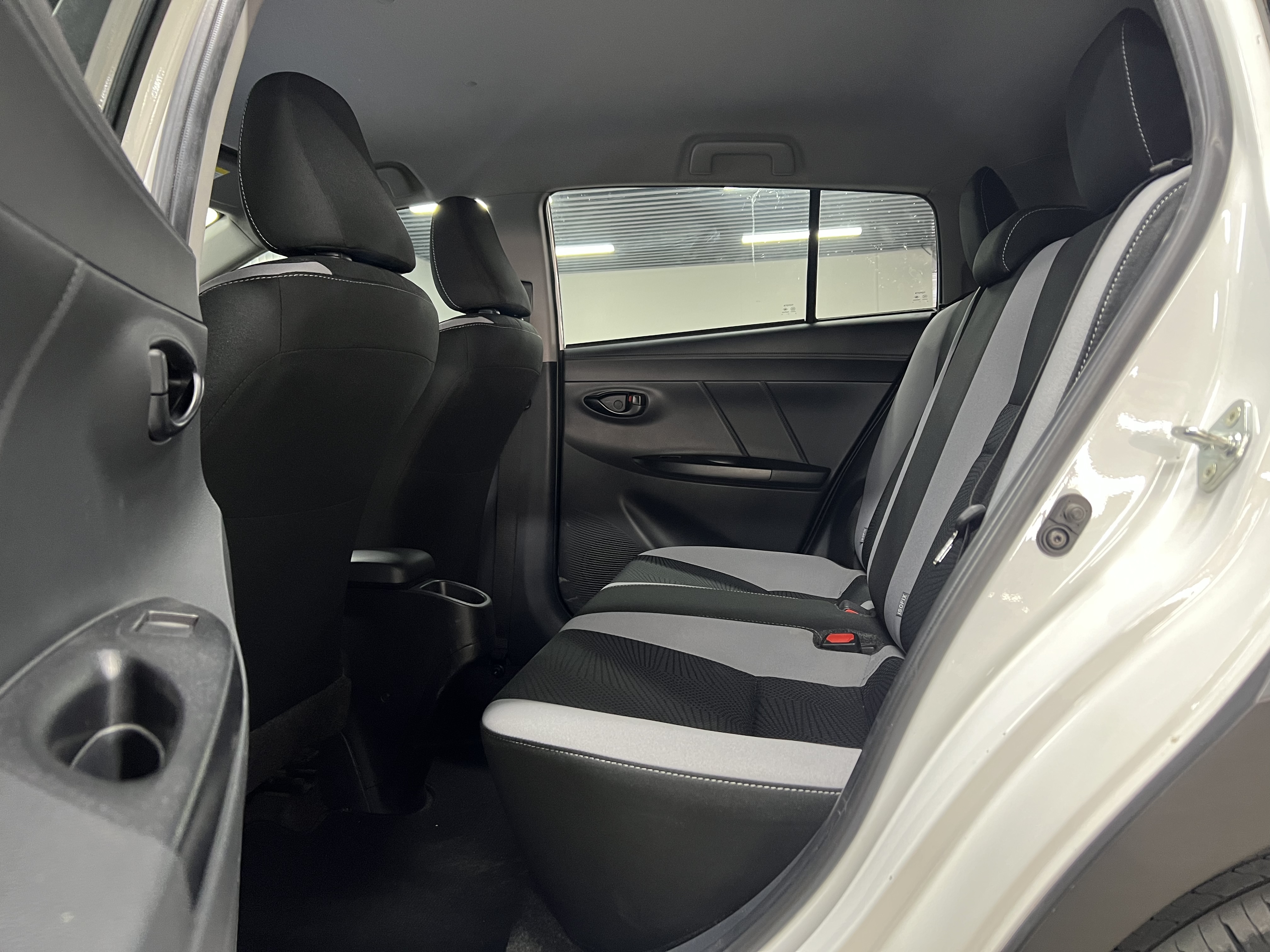 Yaris L Zhixuan 2022 car image #8