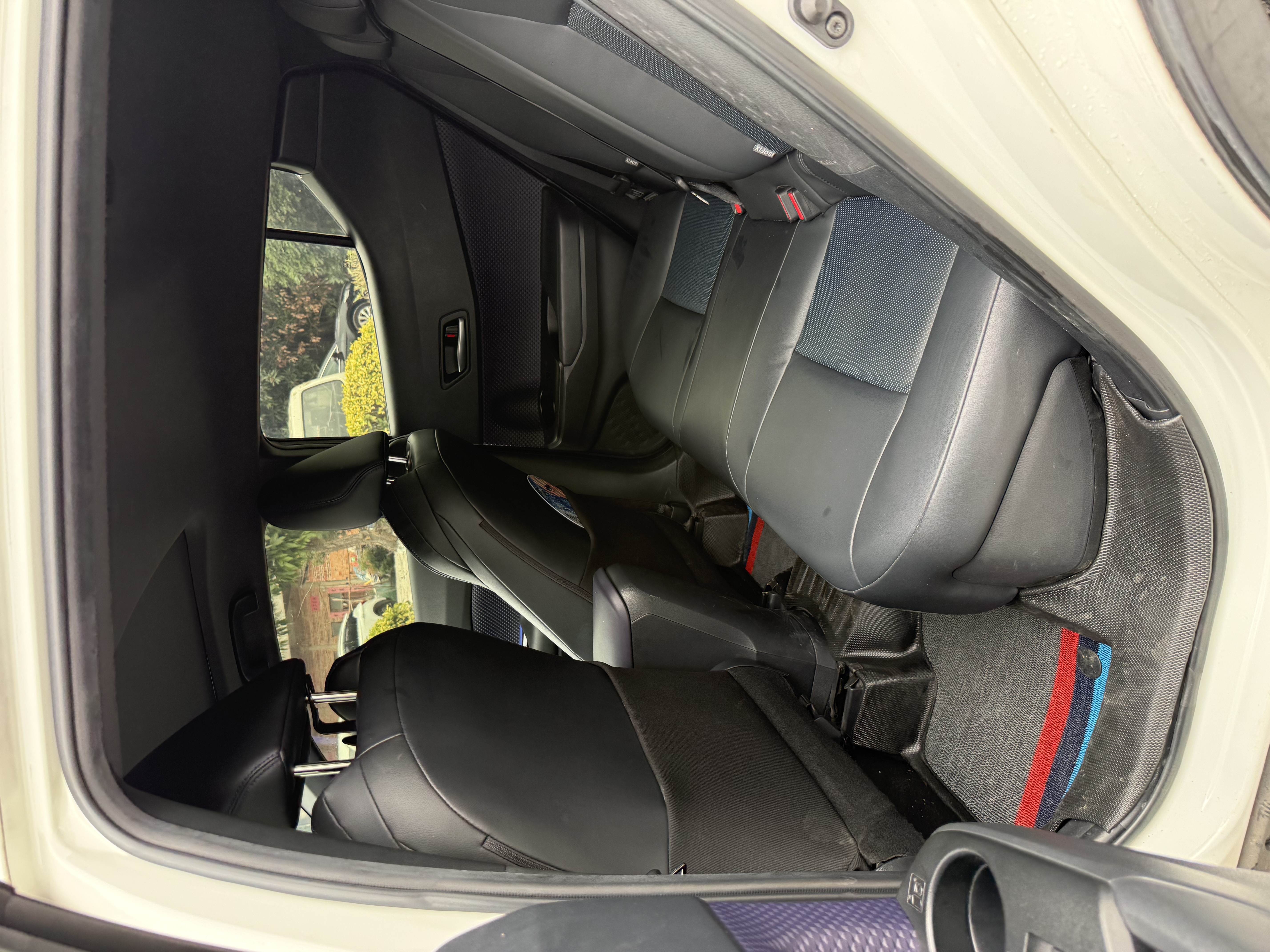 Toyota C-HR 2021 immagine di auto #8