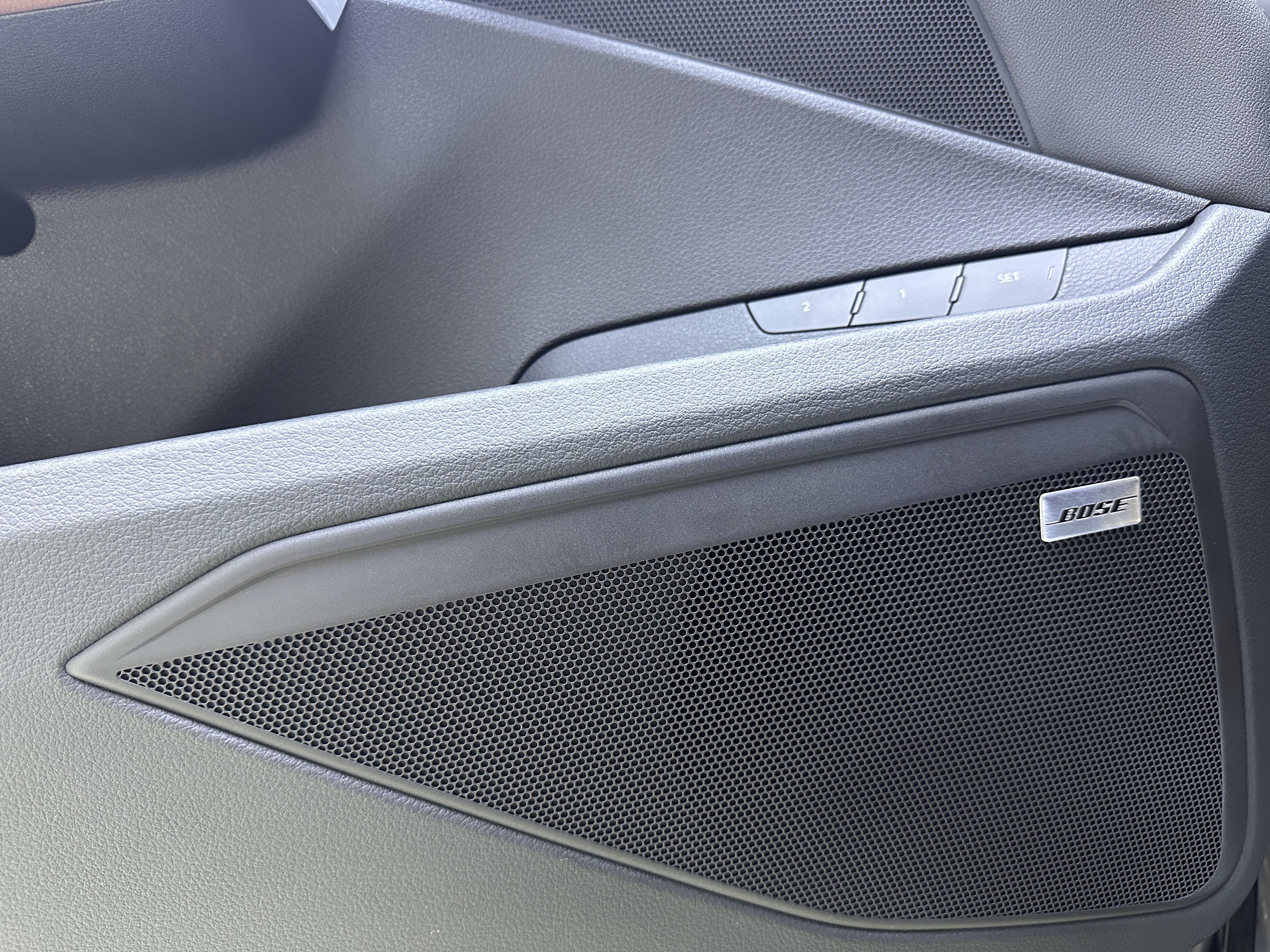 Audi e-tron (Imported) 2020 car image #8