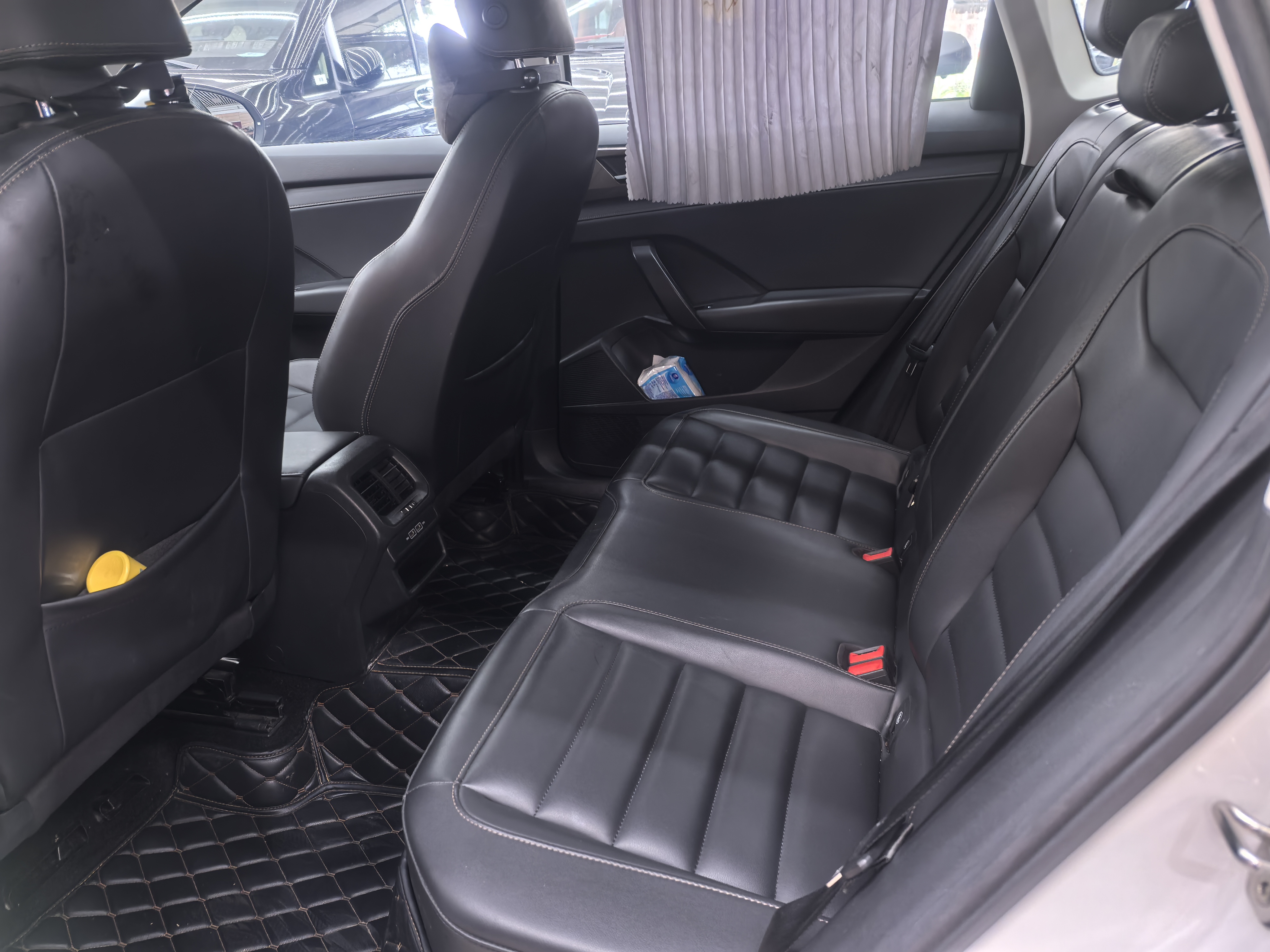 Volkswagen Tharu 2020 car image #8