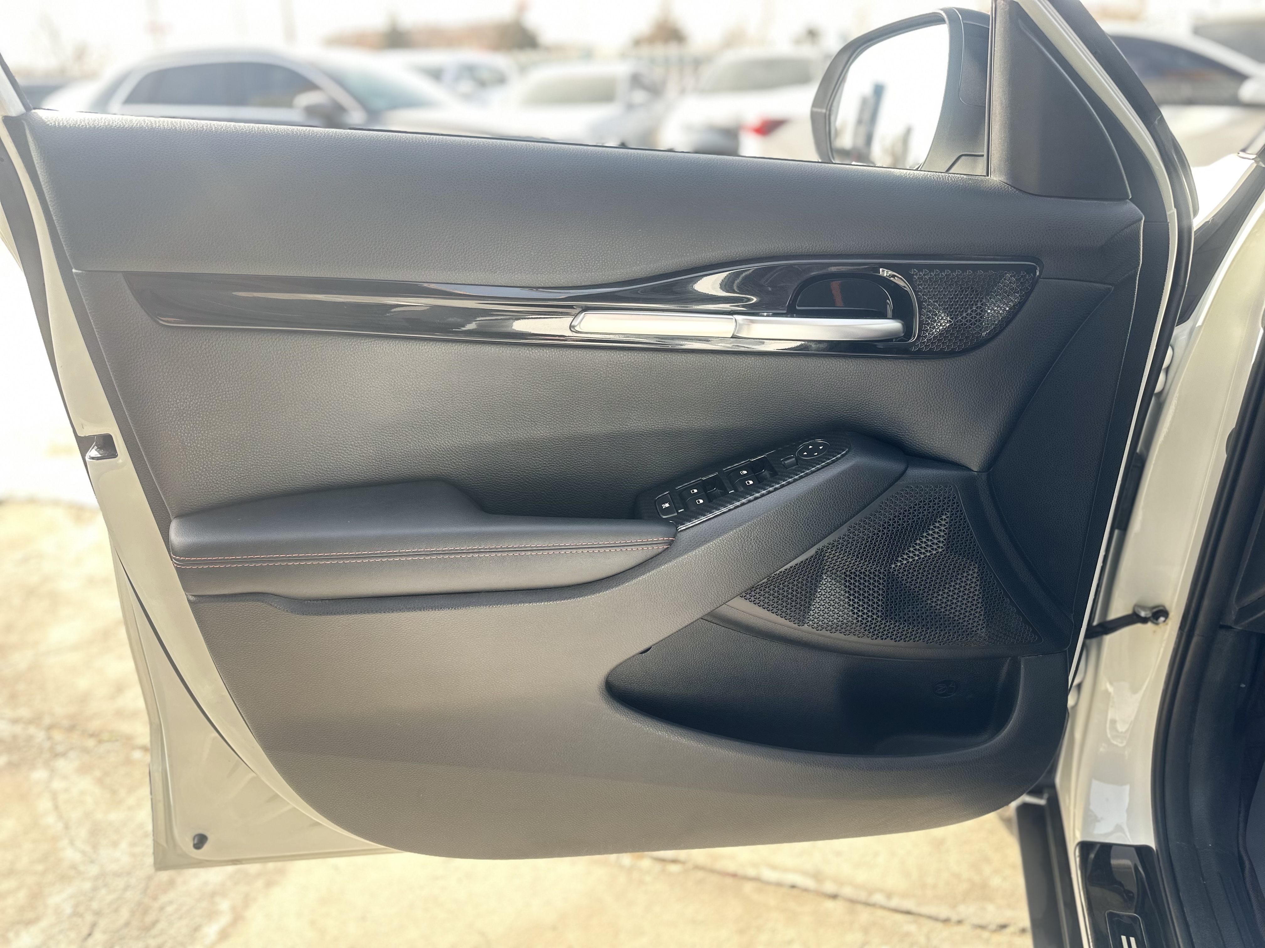 Kia Stonic 2020 image de voiture #8