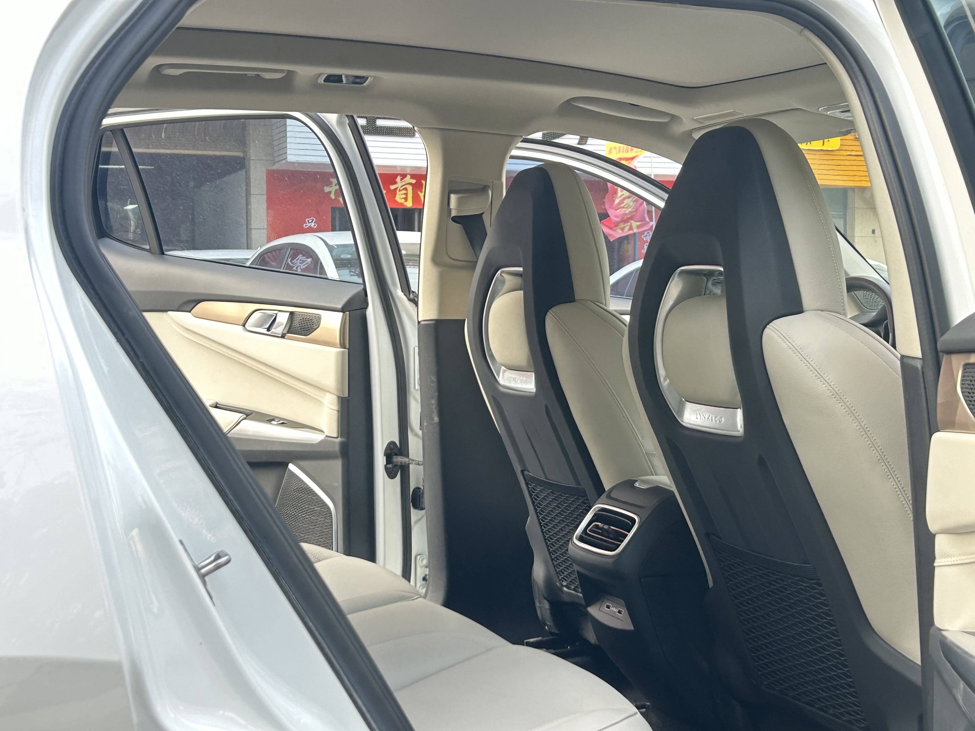 Lynk & Co 01 2021 car image #8