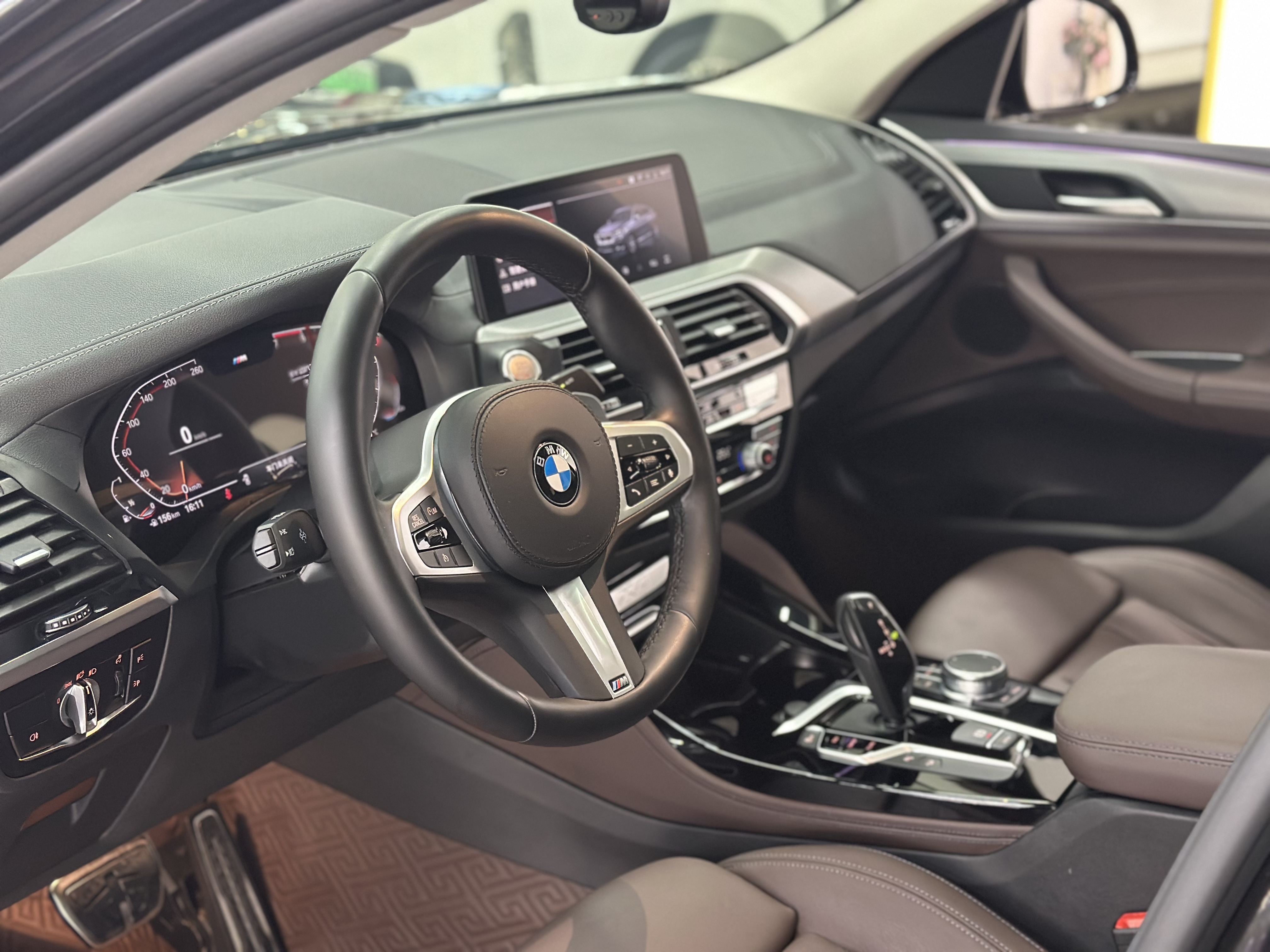 BMW X4 2021 صورة سيارة #8