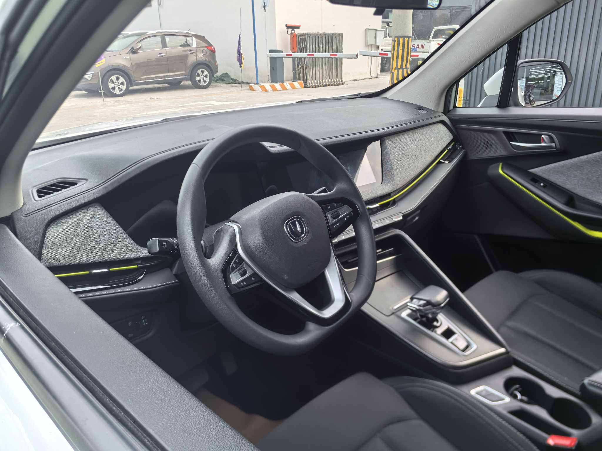 Changan E-Pro New Energy 2020 #8 Changan E-Pro New Energy 2020 car image #8