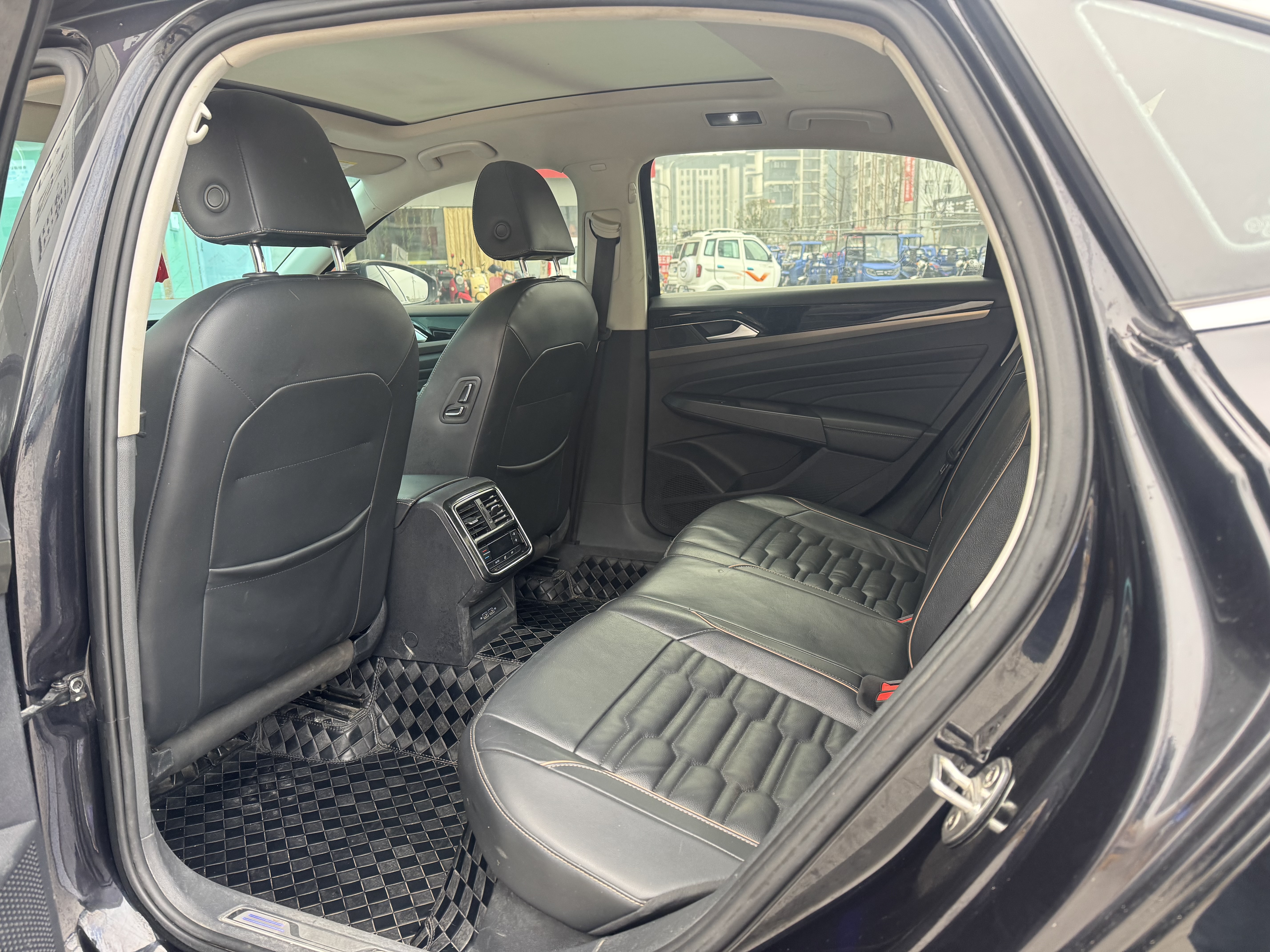 Volkswagen Passat New Energy 2020 #8 Volkswagen Passat New Energy 2020 car image #8