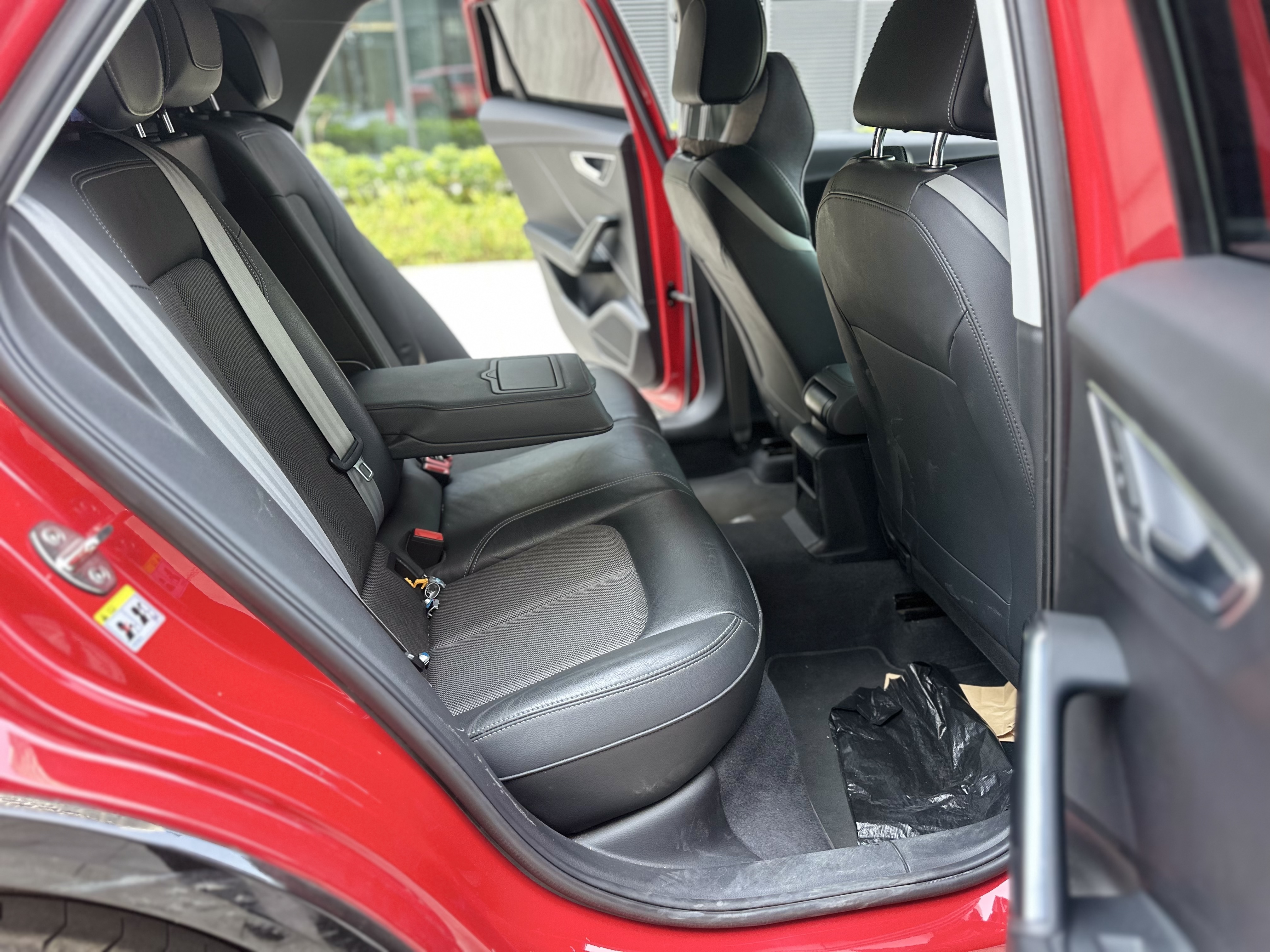 Q2L 2020 car image #8